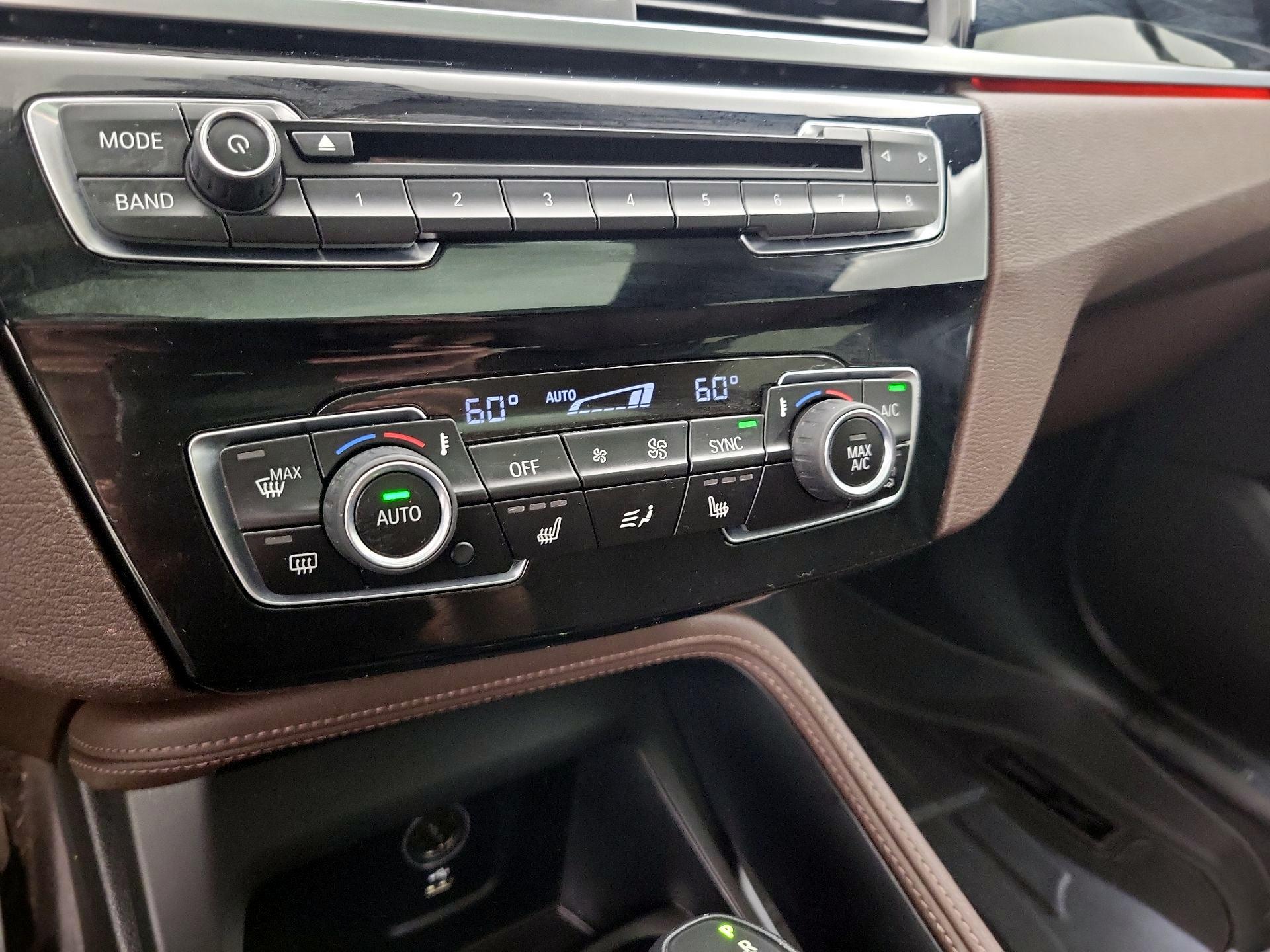 Thumbnail: 2019 BMW X1 - 14