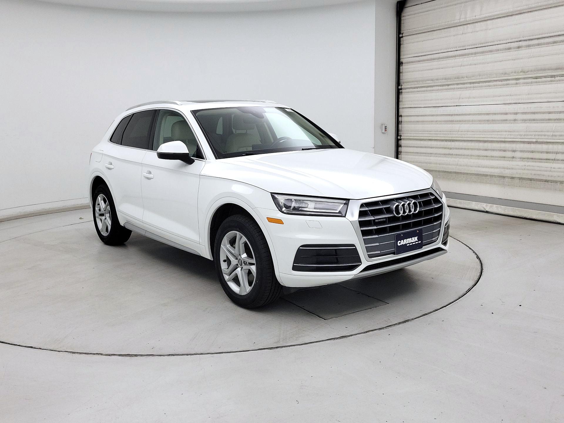 Thumbnail: 2019 Audi Q5 - 1