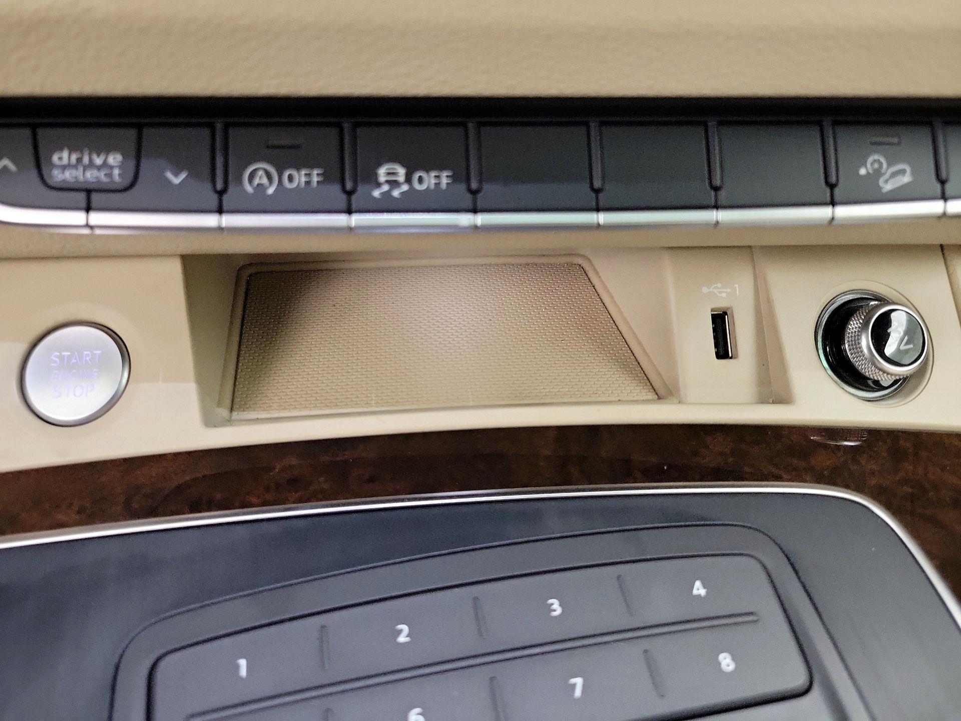 Thumbnail: 2019 Audi Q5 - 16