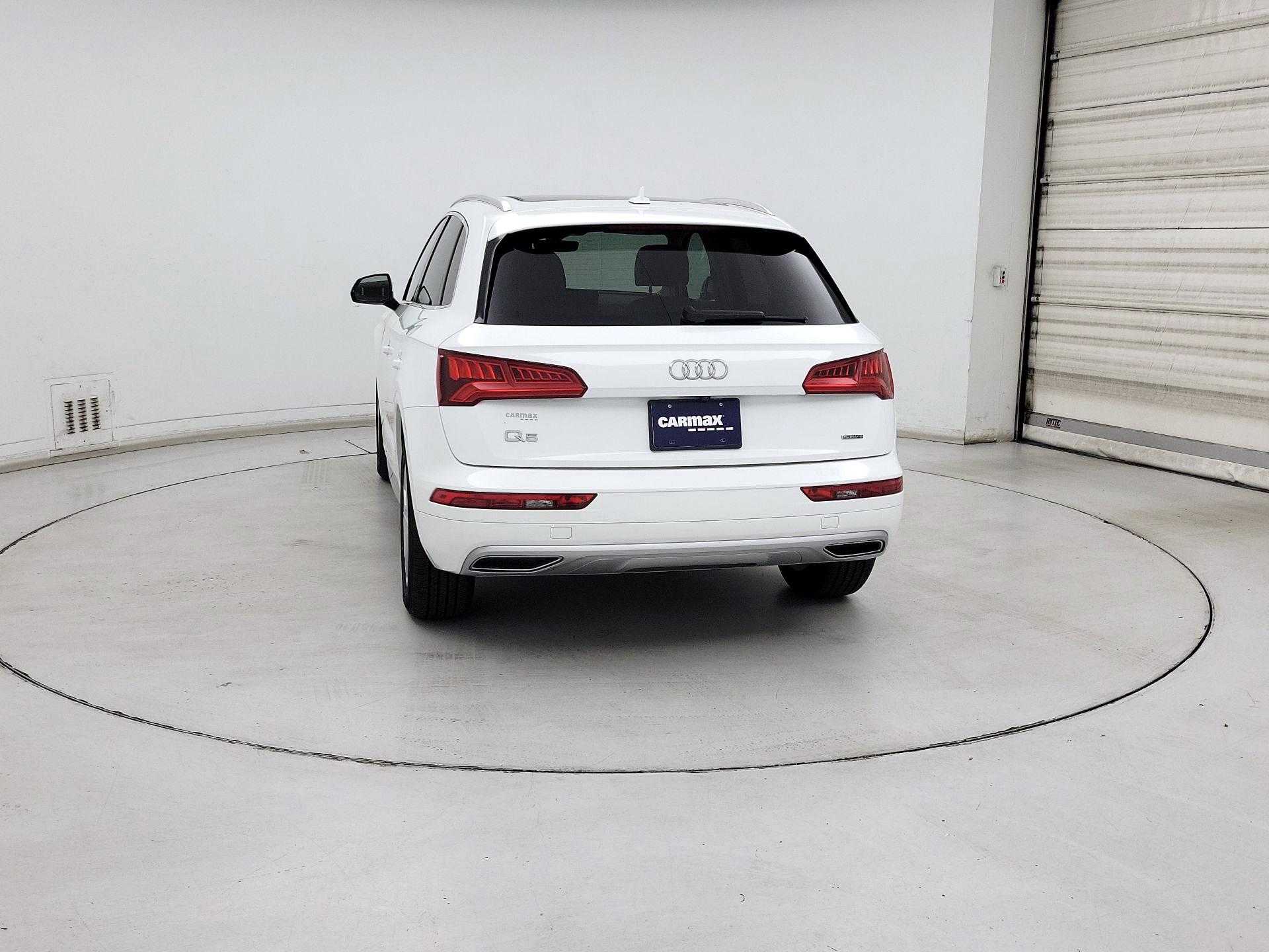 Thumbnail: 2019 Audi Q5 - 6