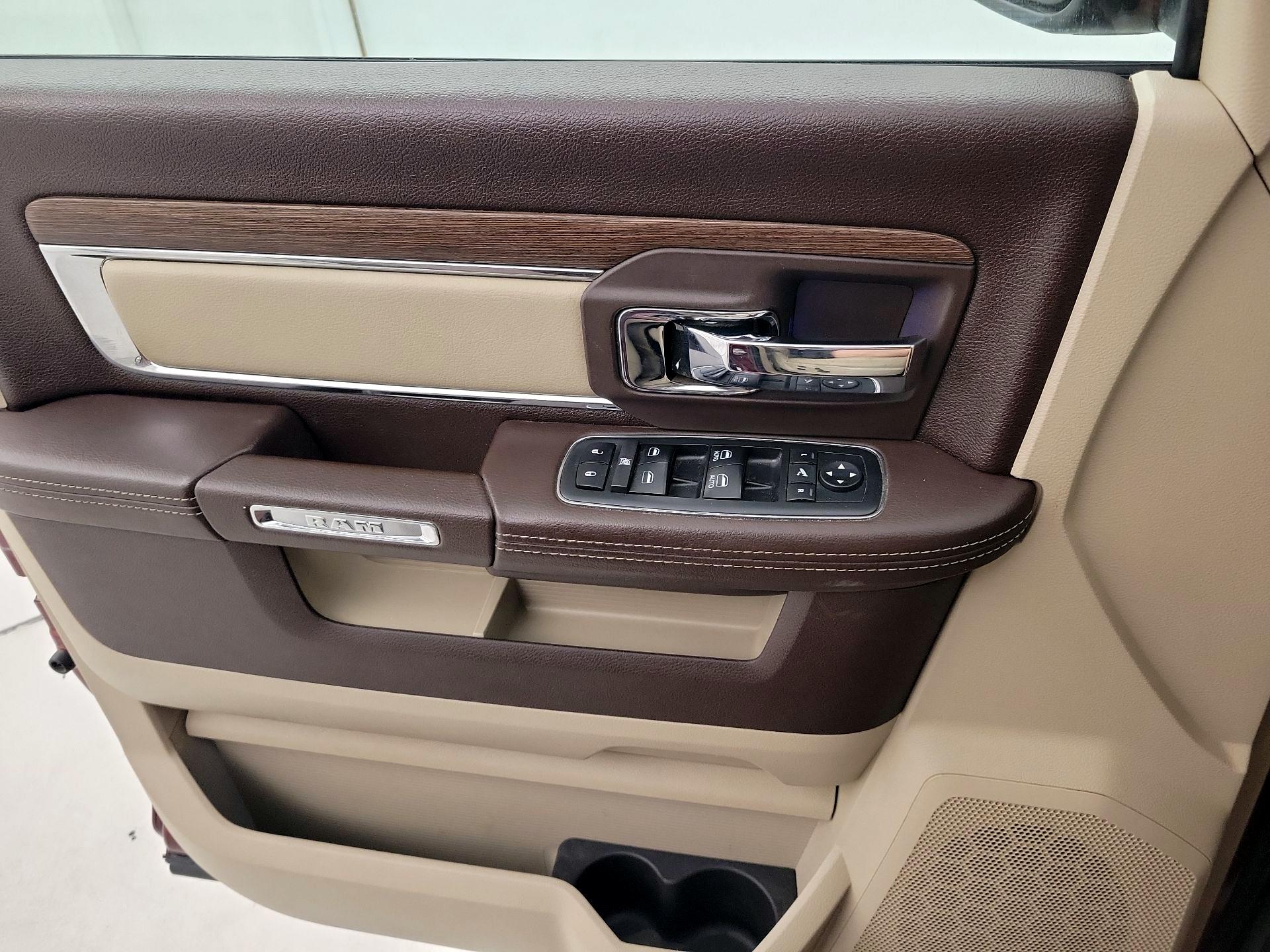 Thumbnail: 2017 RAM 1500 - 10