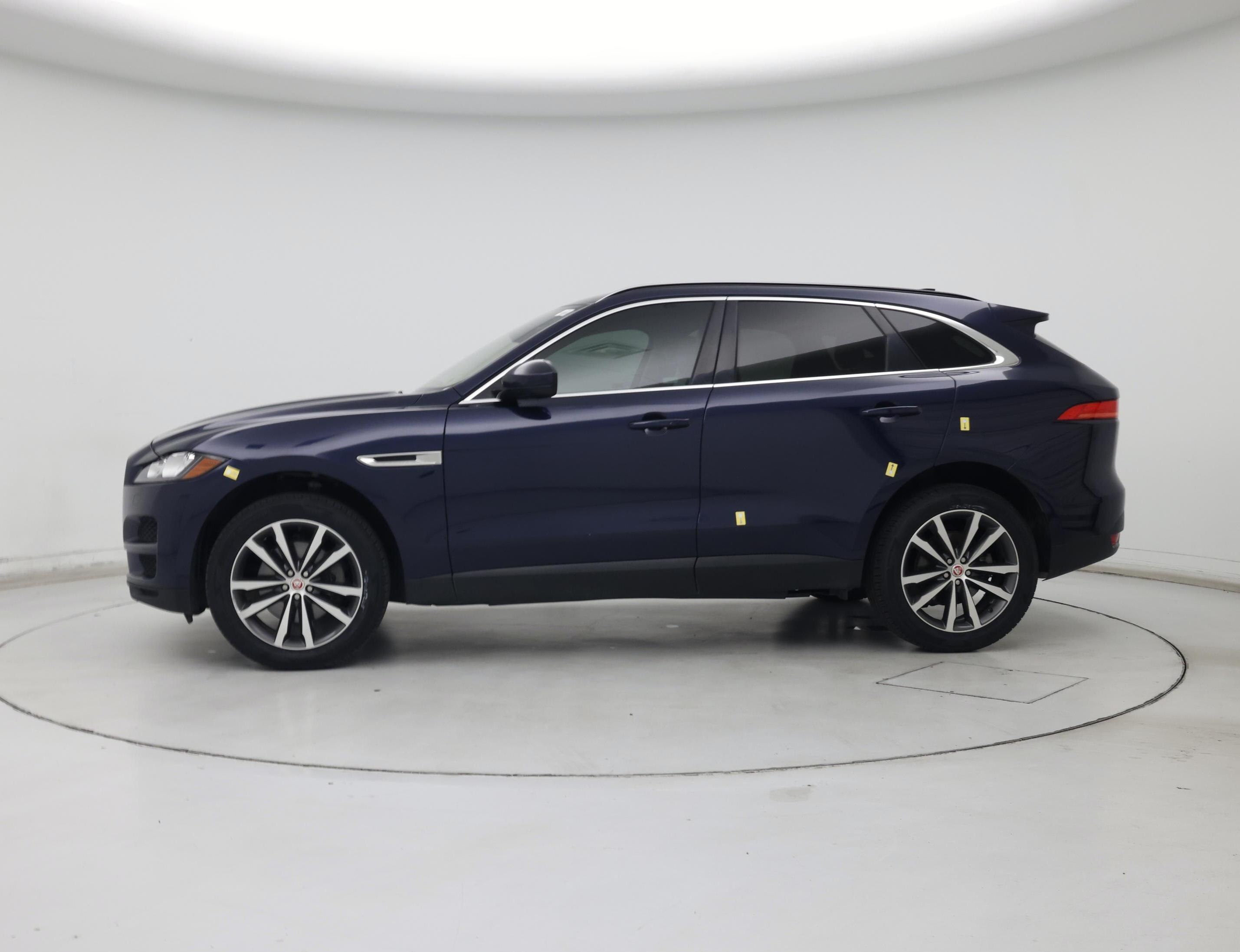 Thumbnail: 2018 Jaguar F-Pace - 3