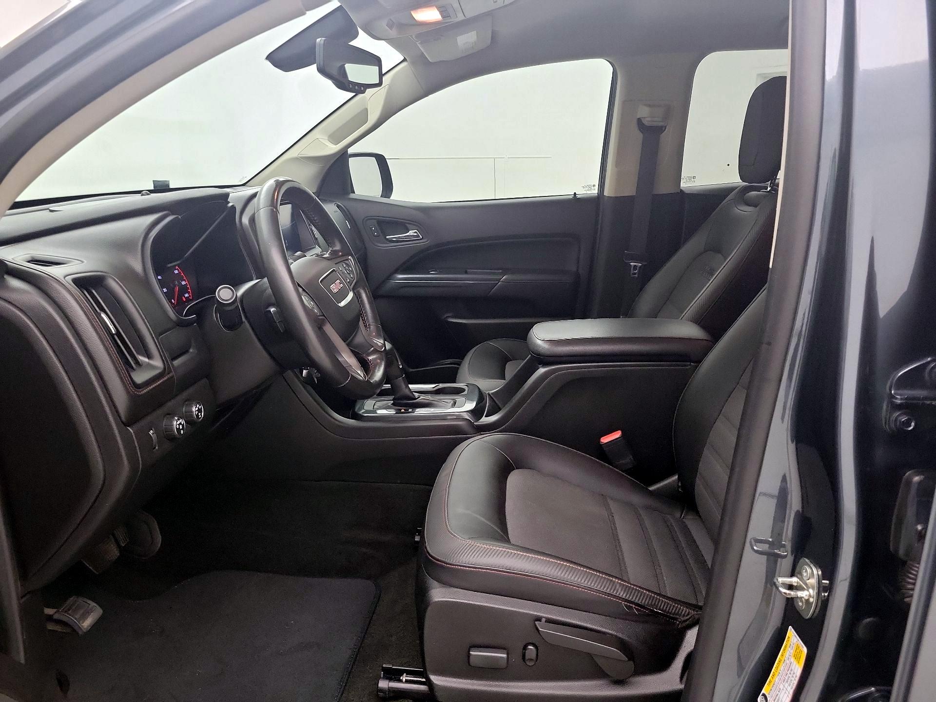 Thumbnail: 2015 GMC Canyon - 9