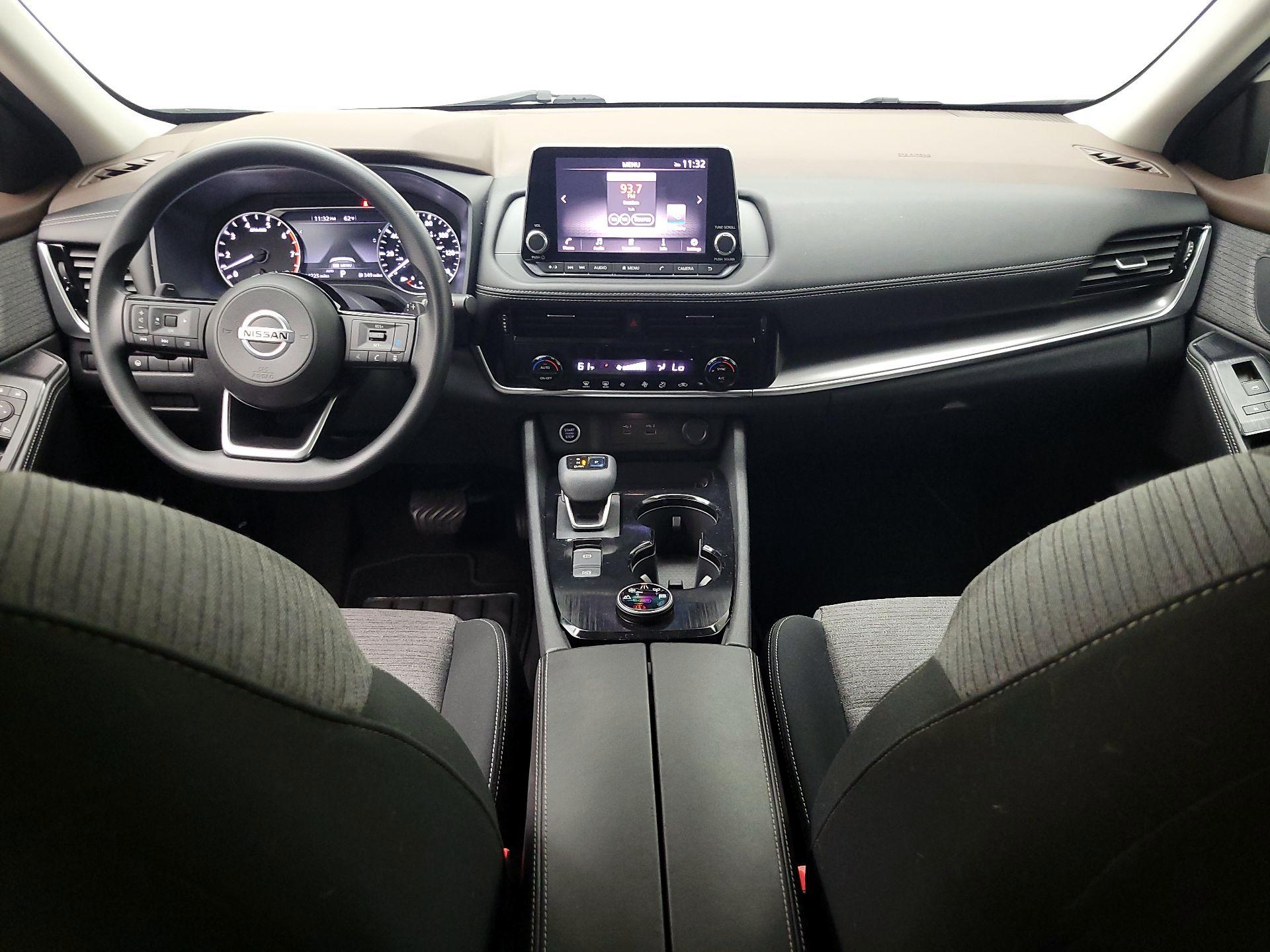 Thumbnail: 2021 Nissan Rogue - 9