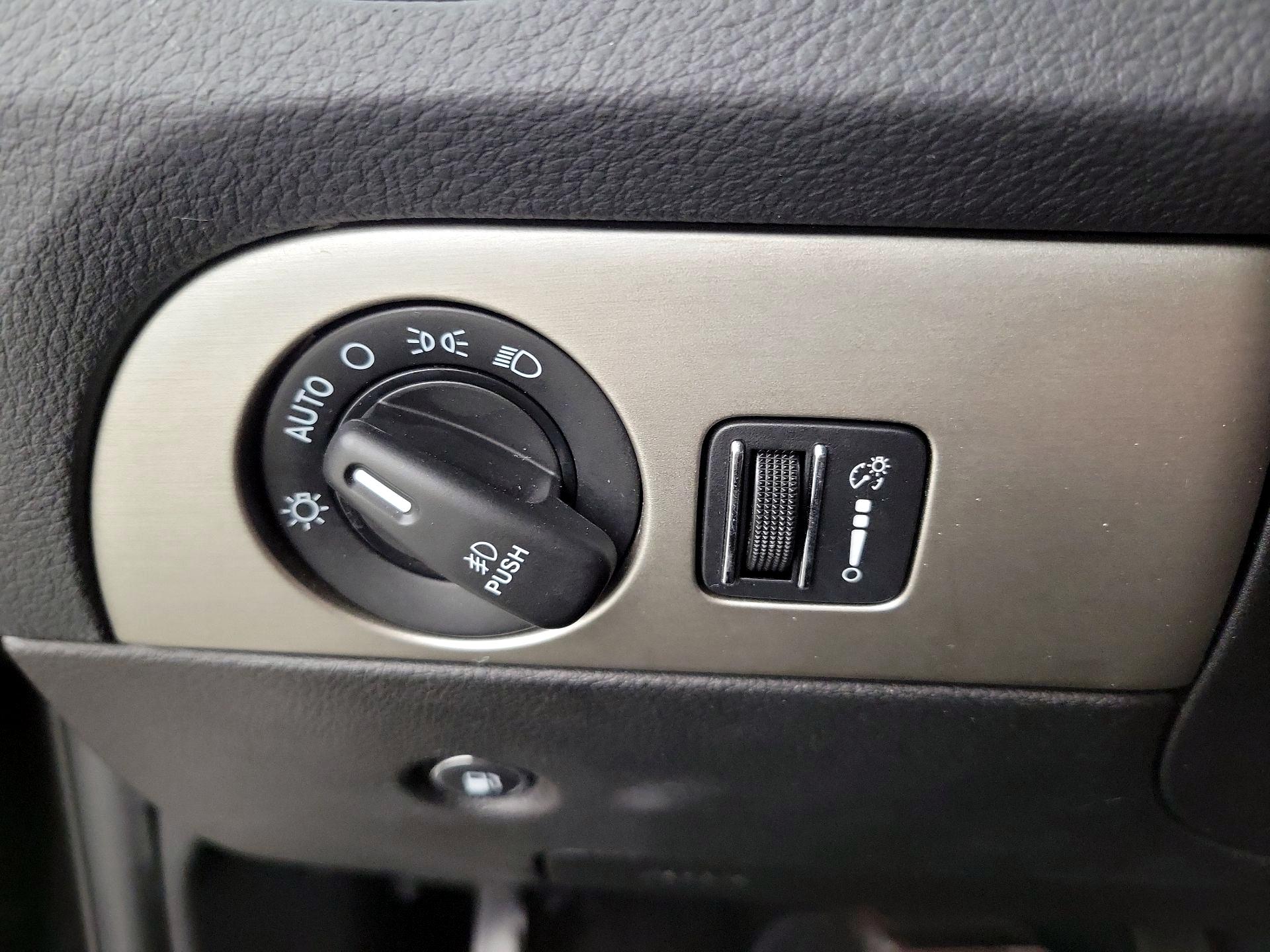 Thumbnail: 2019 Dodge Durango - 13