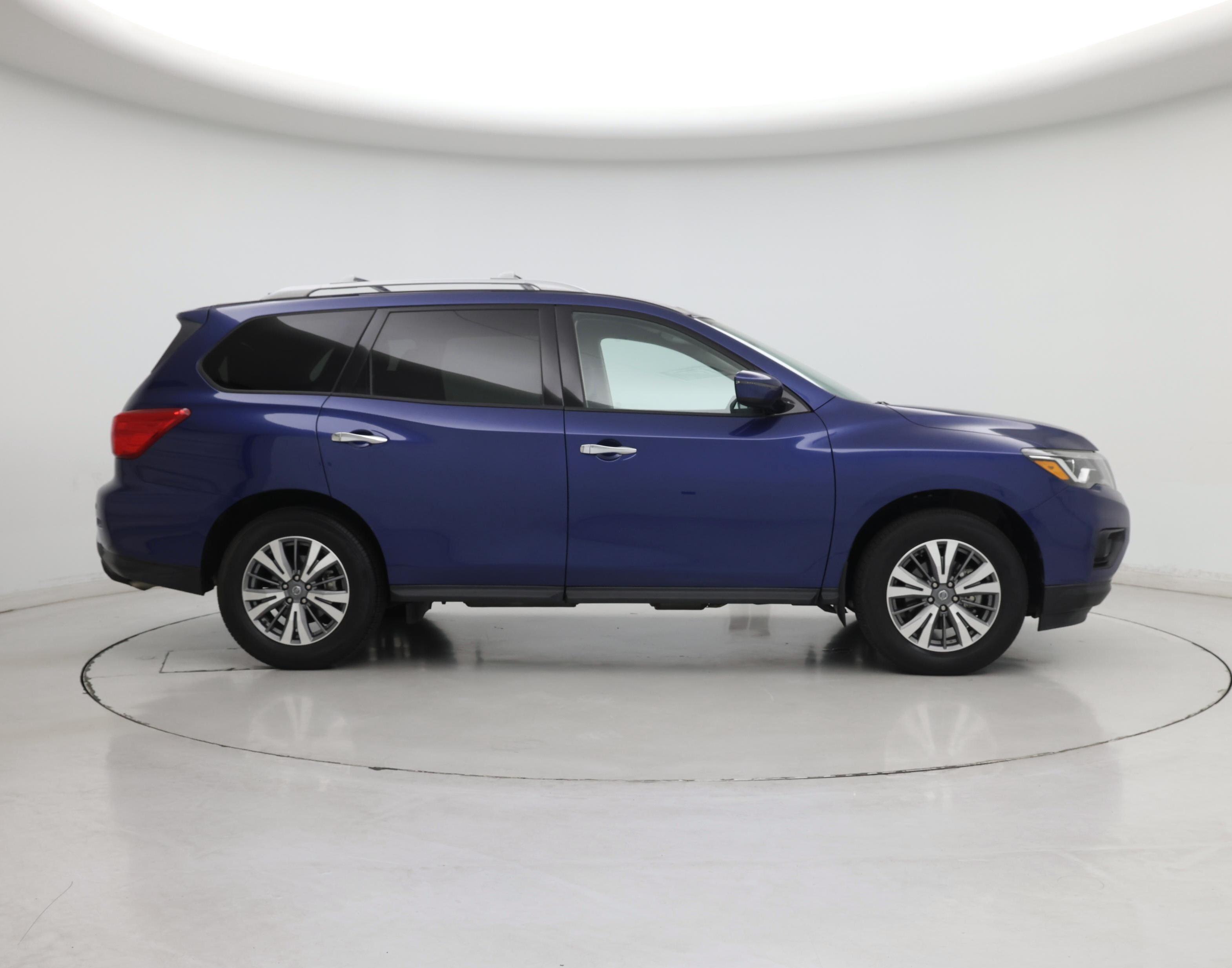 Thumbnail: 2020 Nissan Pathfinder - 7