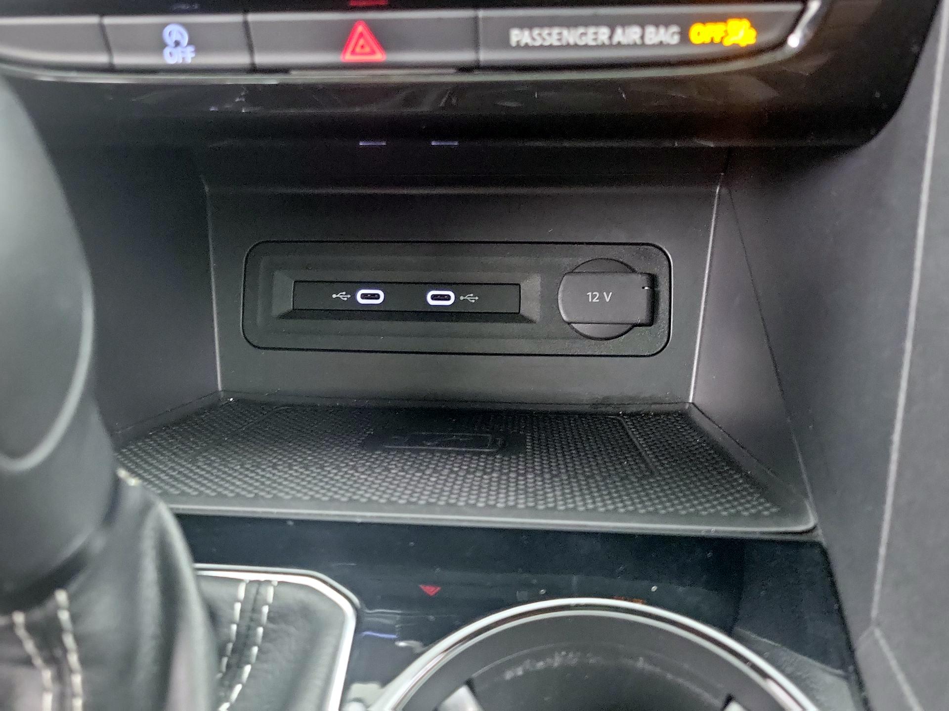 Thumbnail: 2021 Volkswagen Atlas - 19