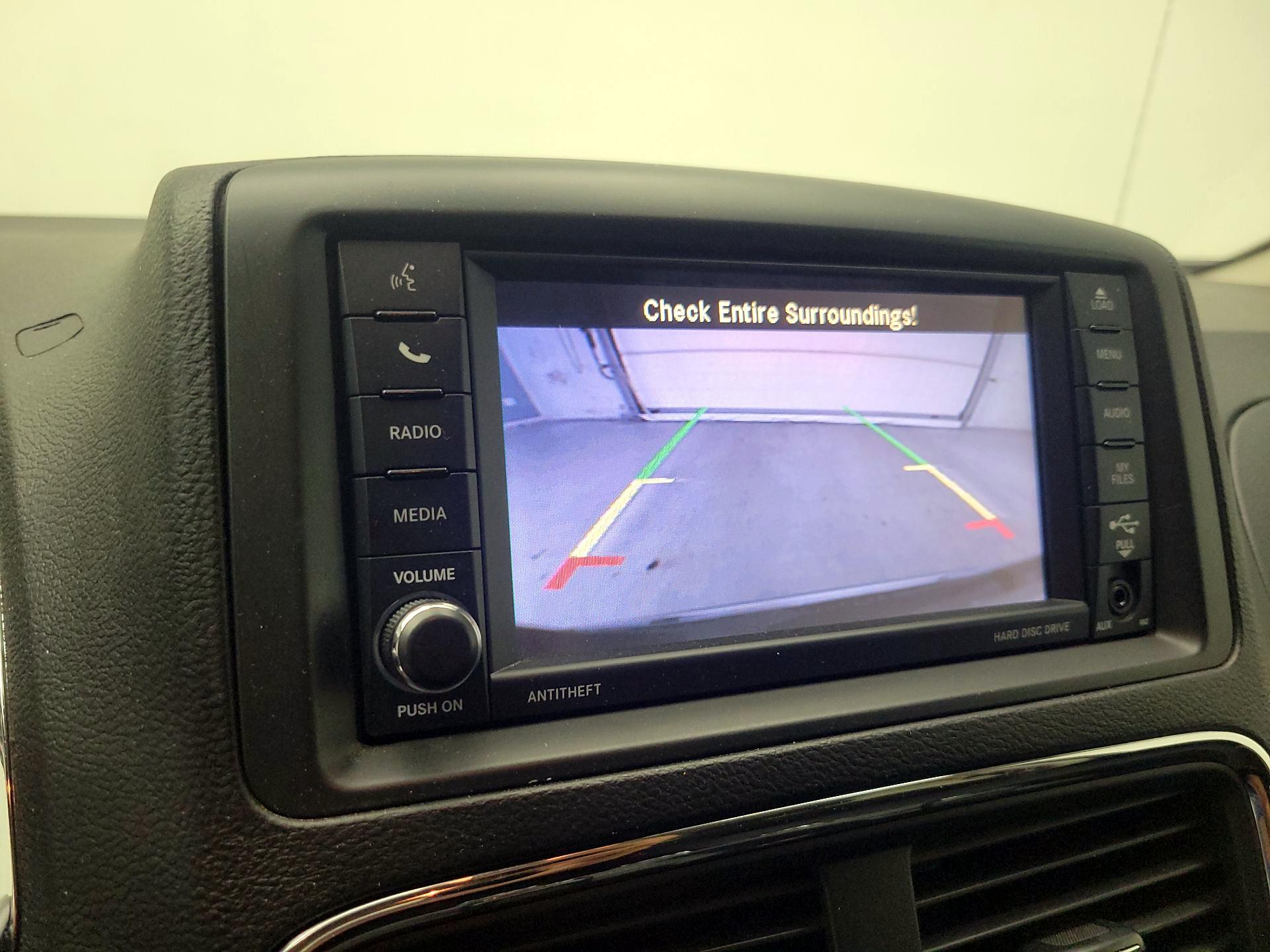 Thumbnail: 2019 Dodge Grand Caravan - 14