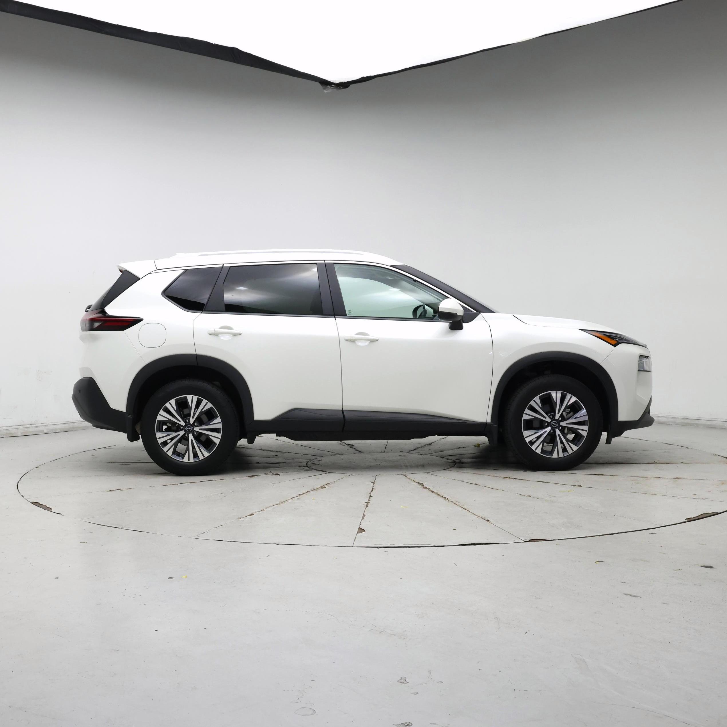 Thumbnail: 2022 Nissan Rogue - 7