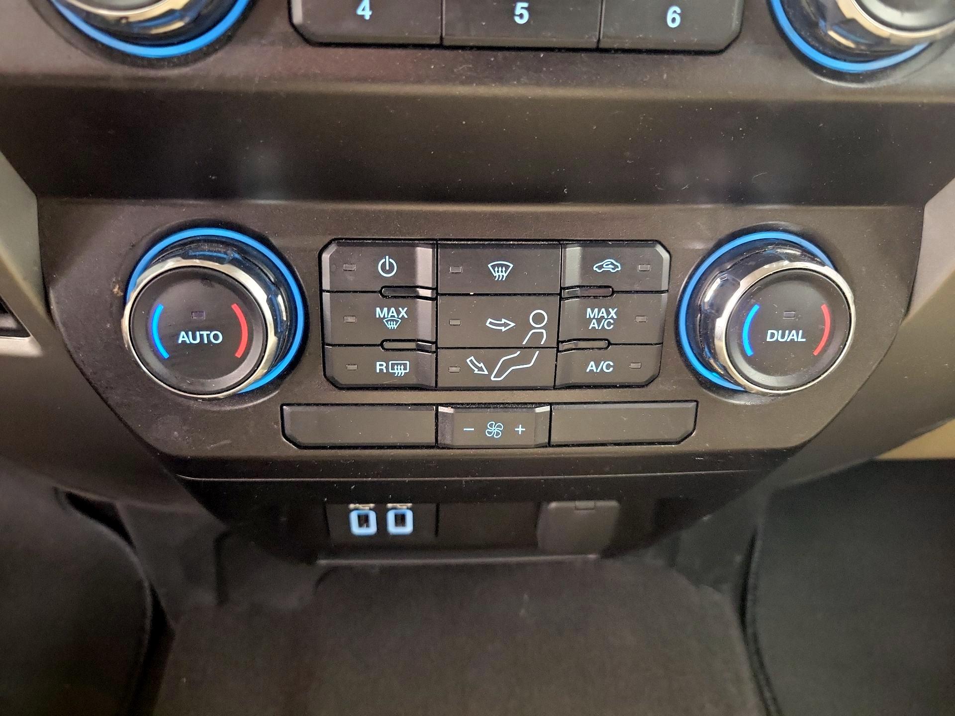 Thumbnail: 2019 Ford F-250 - 16