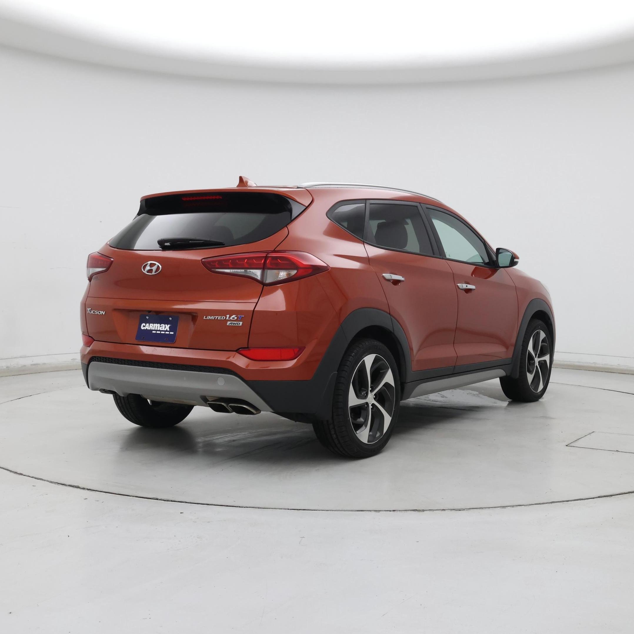 Thumbnail: 2017 Hyundai Tucson - 8
