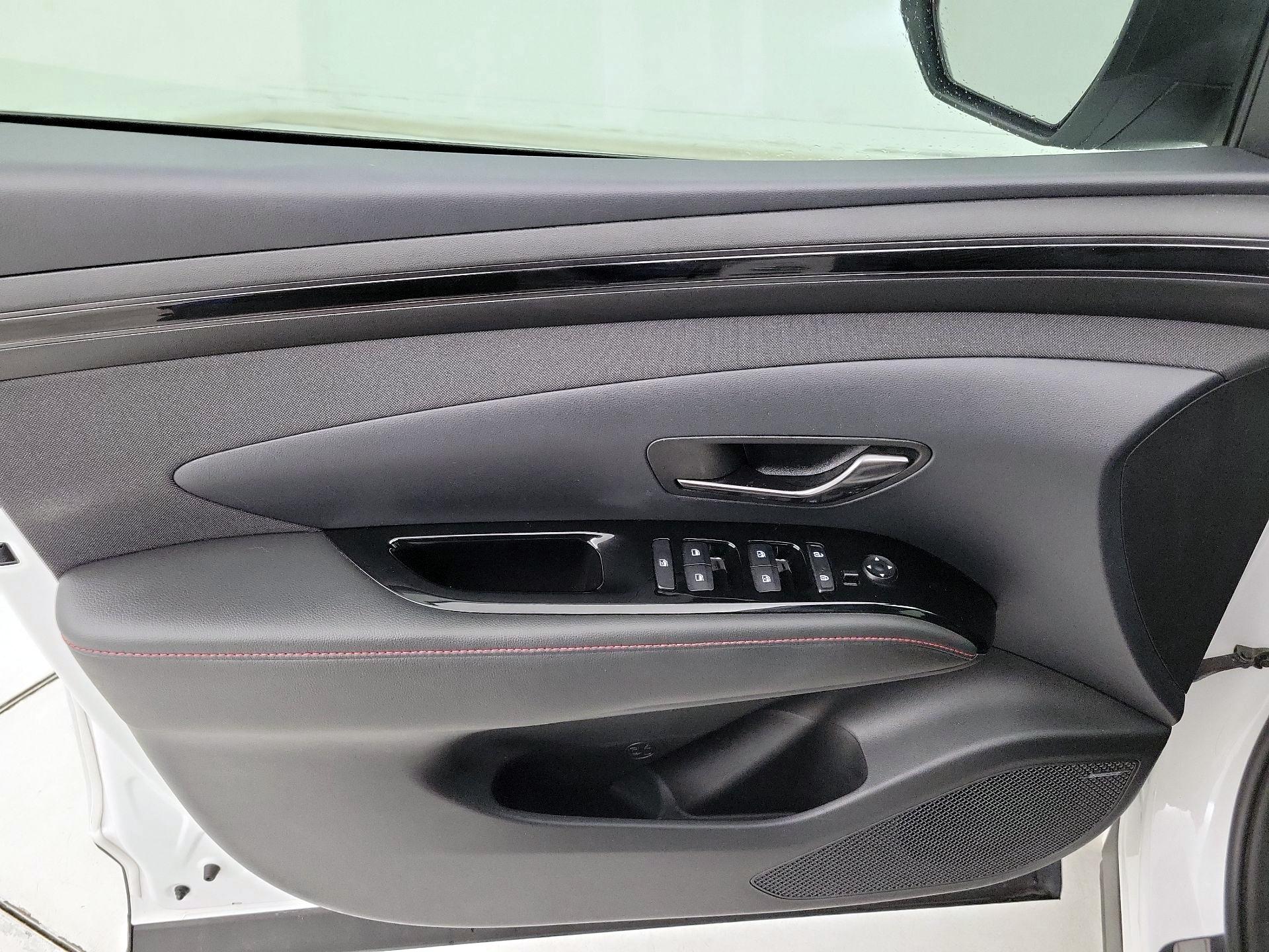 Thumbnail: 2023 Hyundai Tucson - 12
