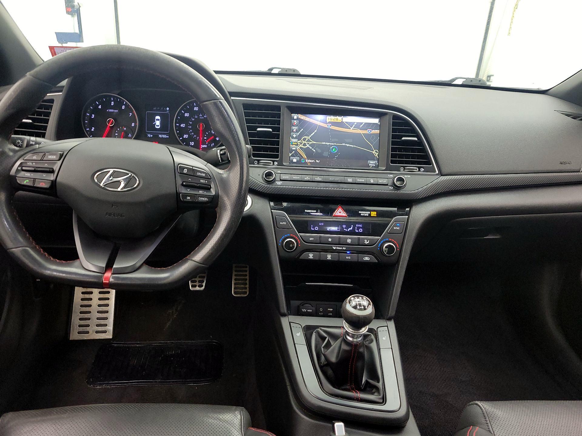 Thumbnail: 2017 Hyundai Elantra - 9
