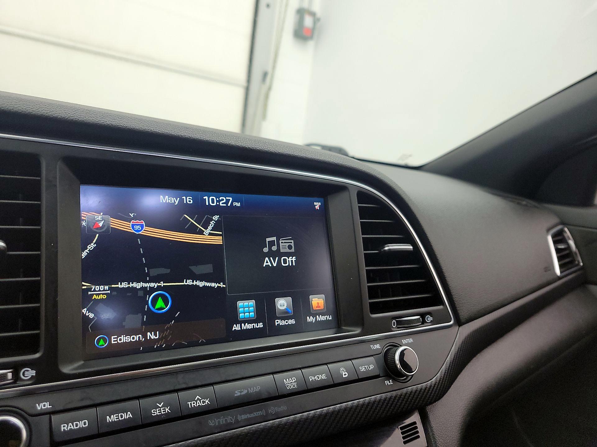 Thumbnail: 2017 Hyundai Elantra - 16