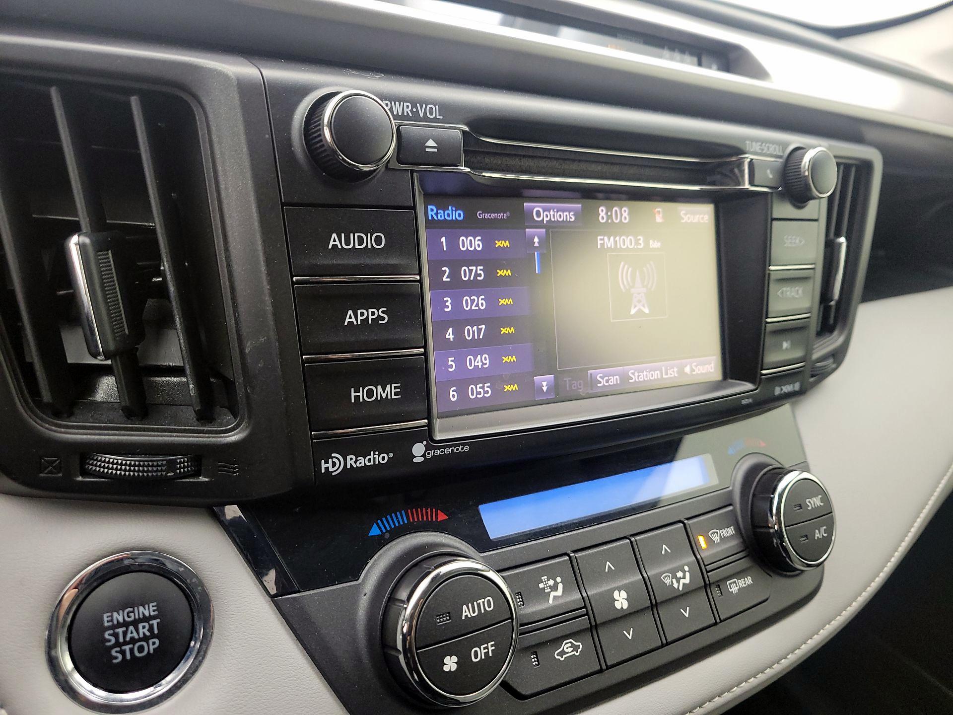 Thumbnail: 2018 Toyota RAV4 - 15