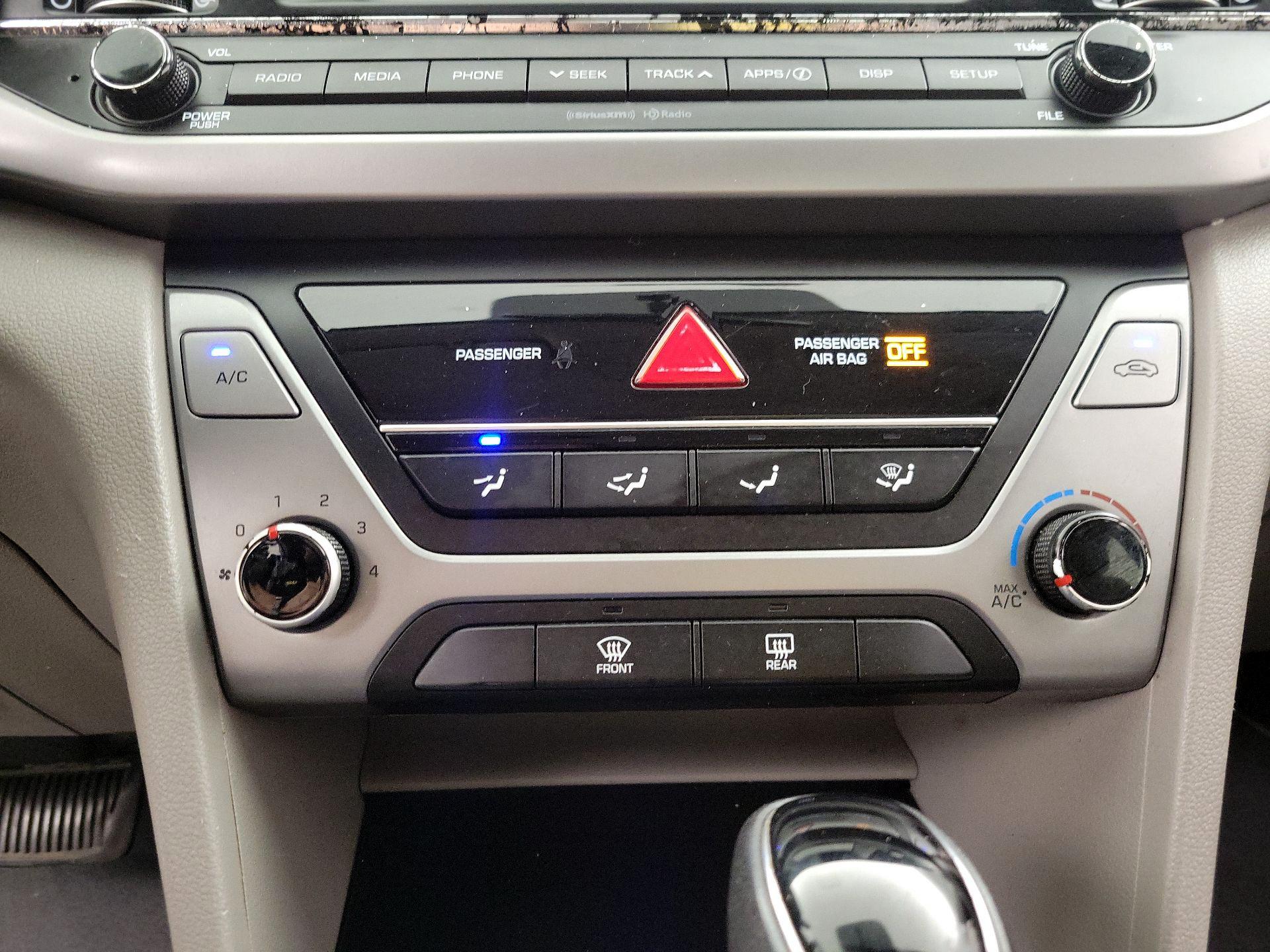 Thumbnail: 2017 Hyundai Elantra - 16