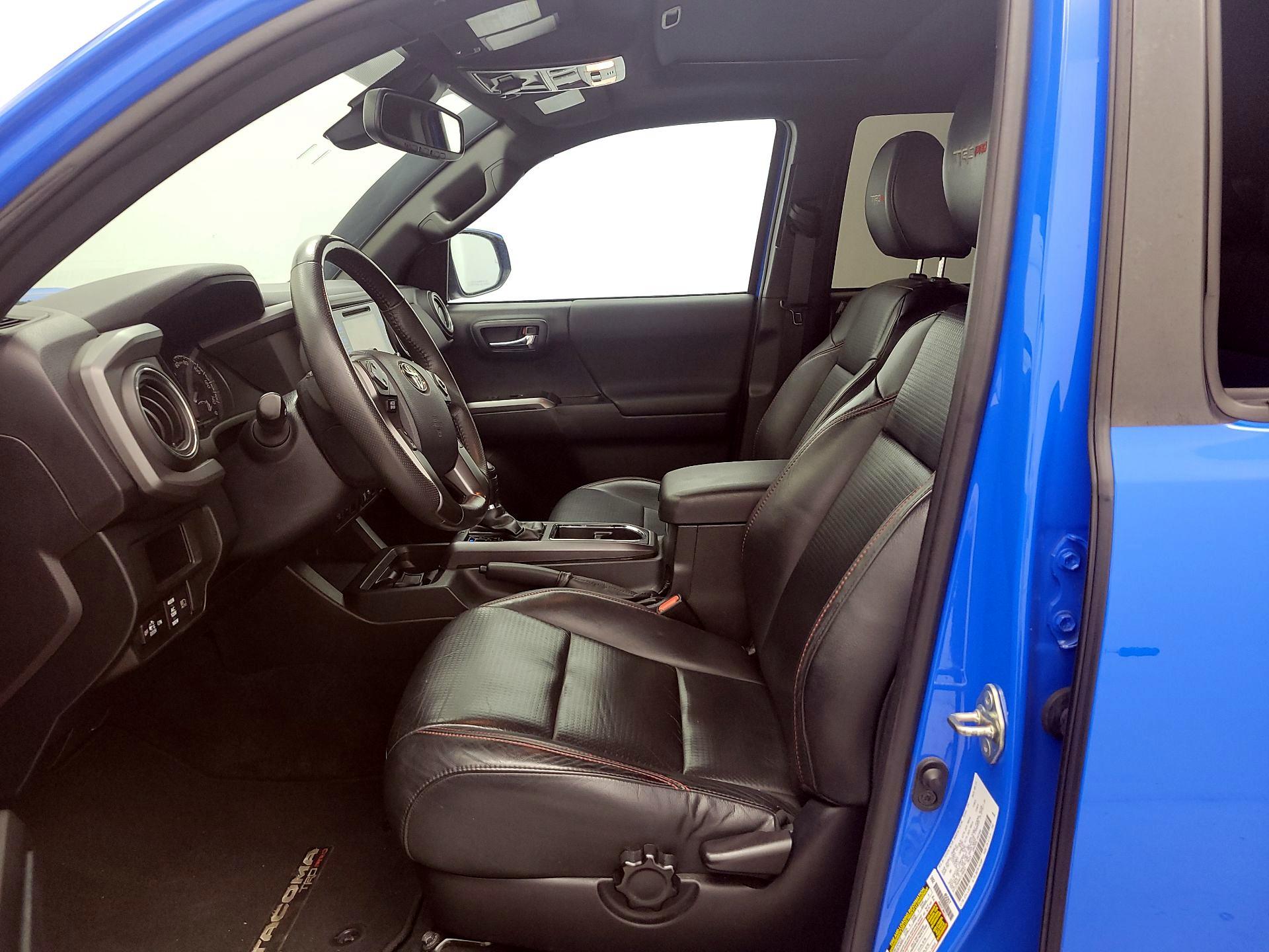 Thumbnail: 2019 Toyota Tacoma - 11