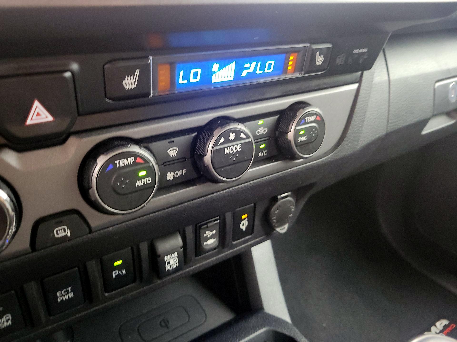 Thumbnail: 2019 Toyota Tacoma - 17