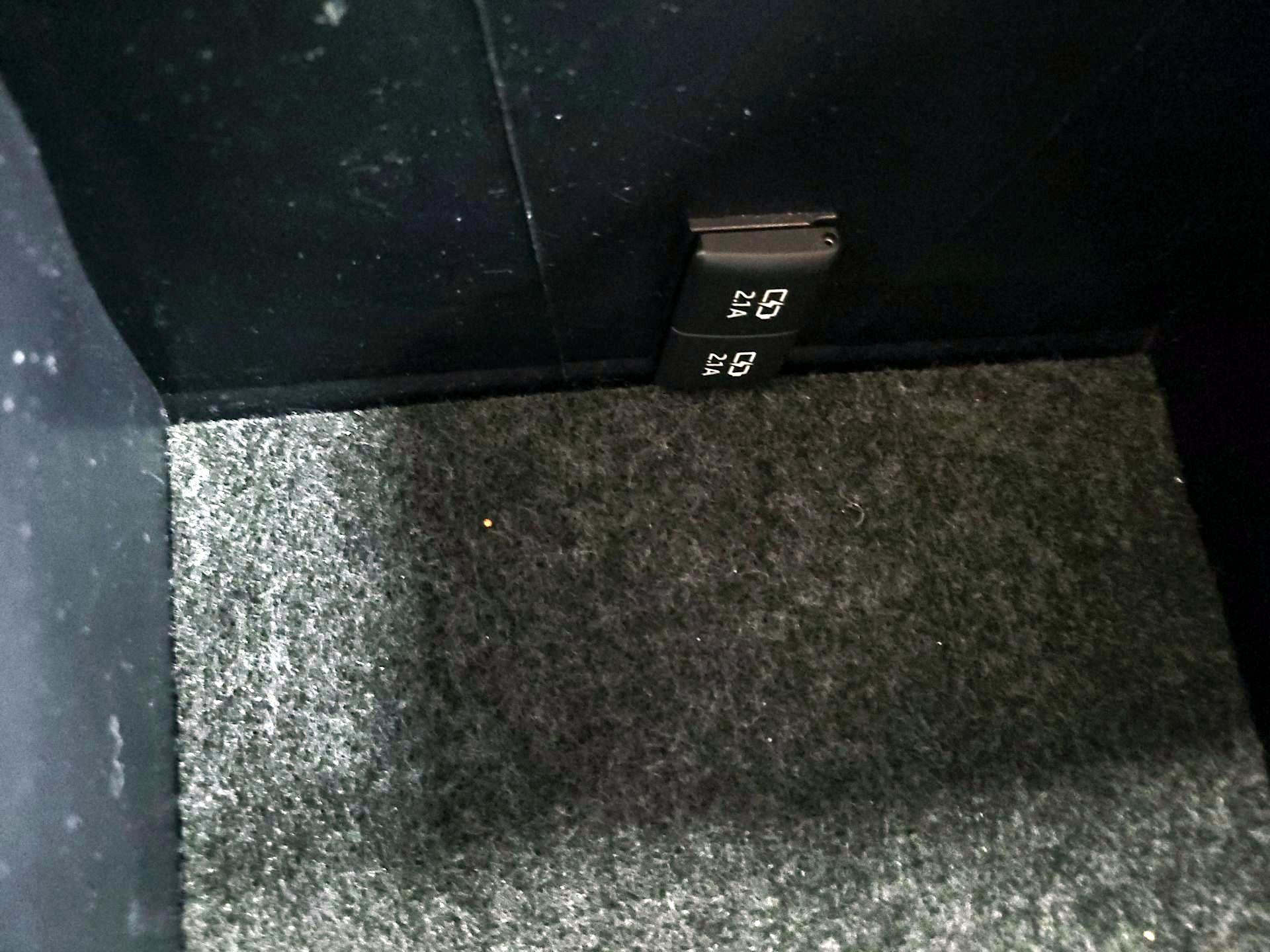 Thumbnail: 2019 Toyota Tacoma - 19