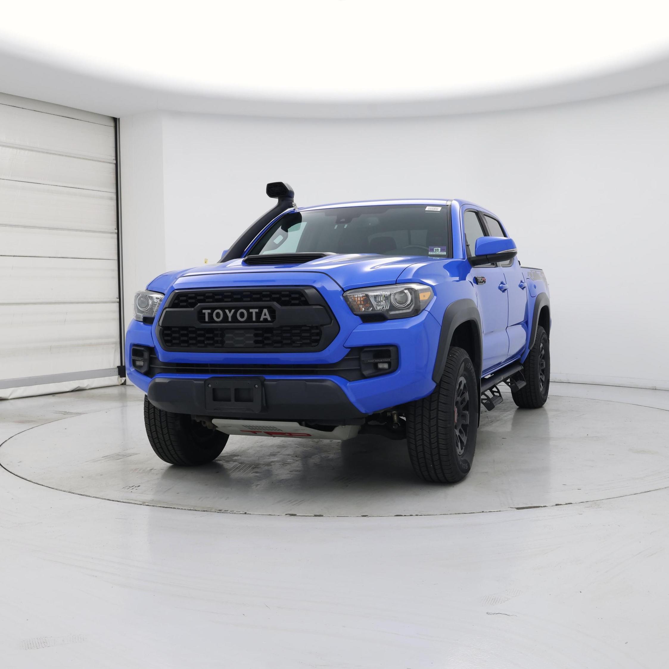 Thumbnail: 2019 Toyota Tacoma - 4