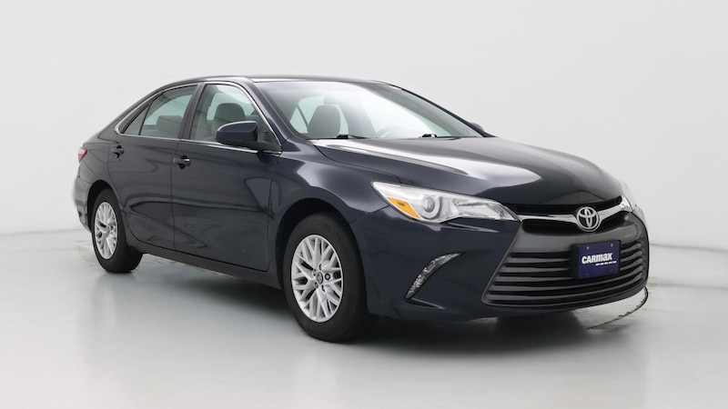 2017 Toyota Camry LE Hero Image