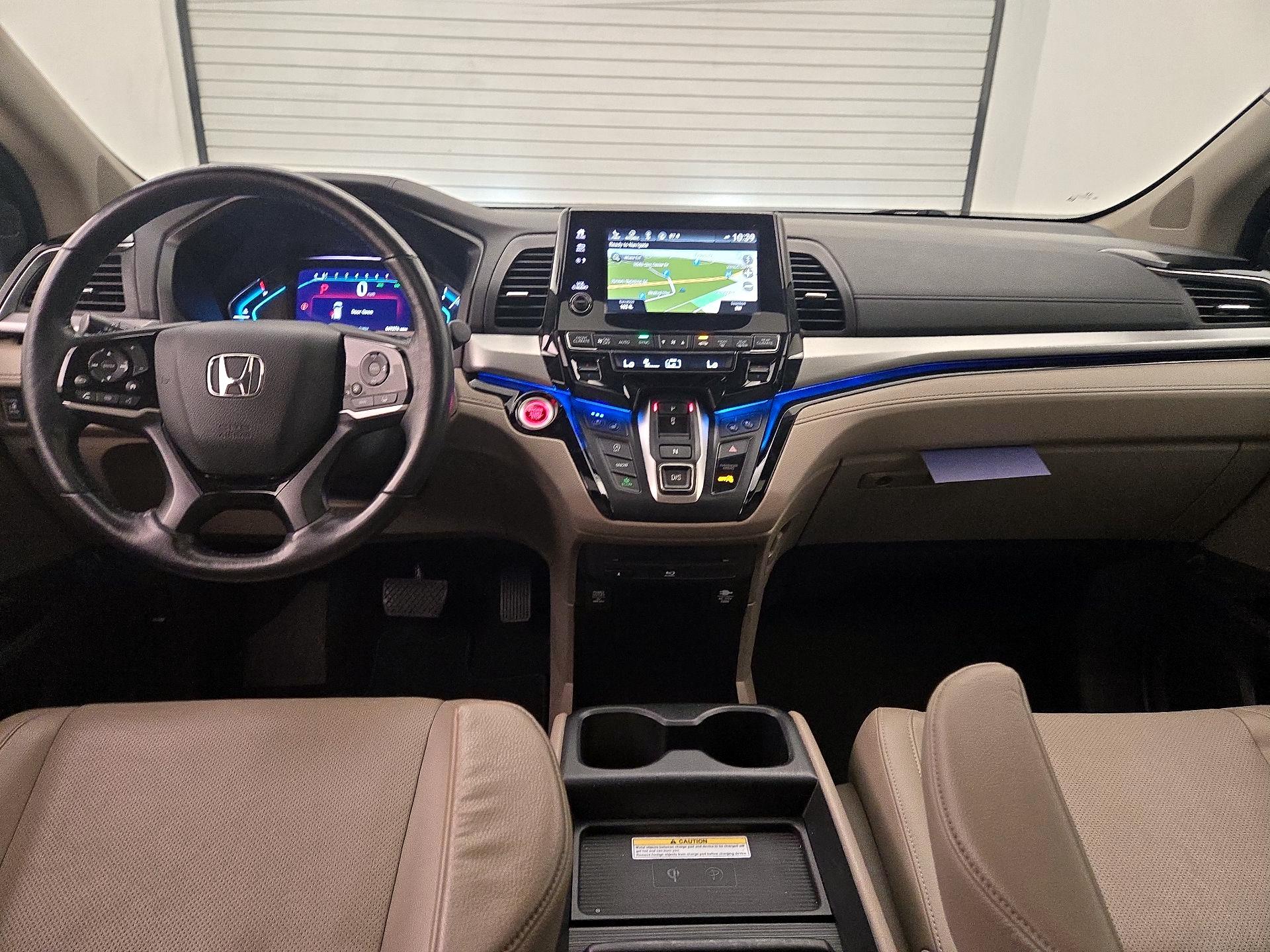 Thumbnail: 2019 Honda Odyssey - 9
