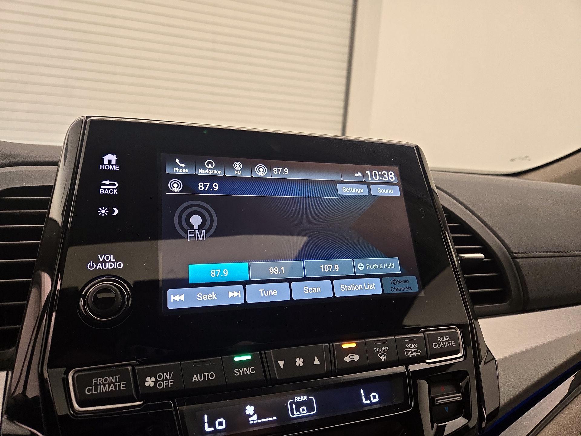 Thumbnail: 2019 Honda Odyssey - 16