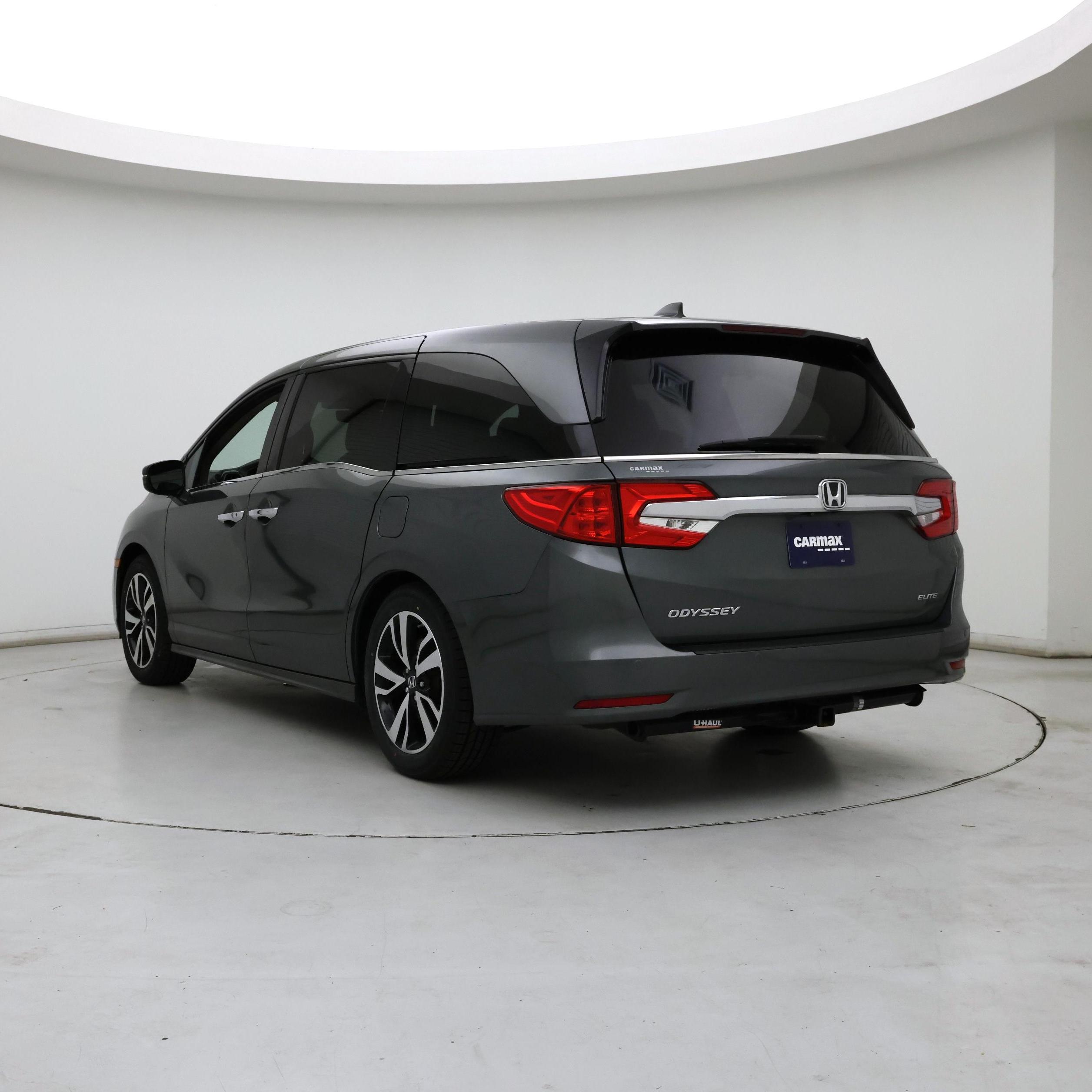 Thumbnail: 2019 Honda Odyssey - 2