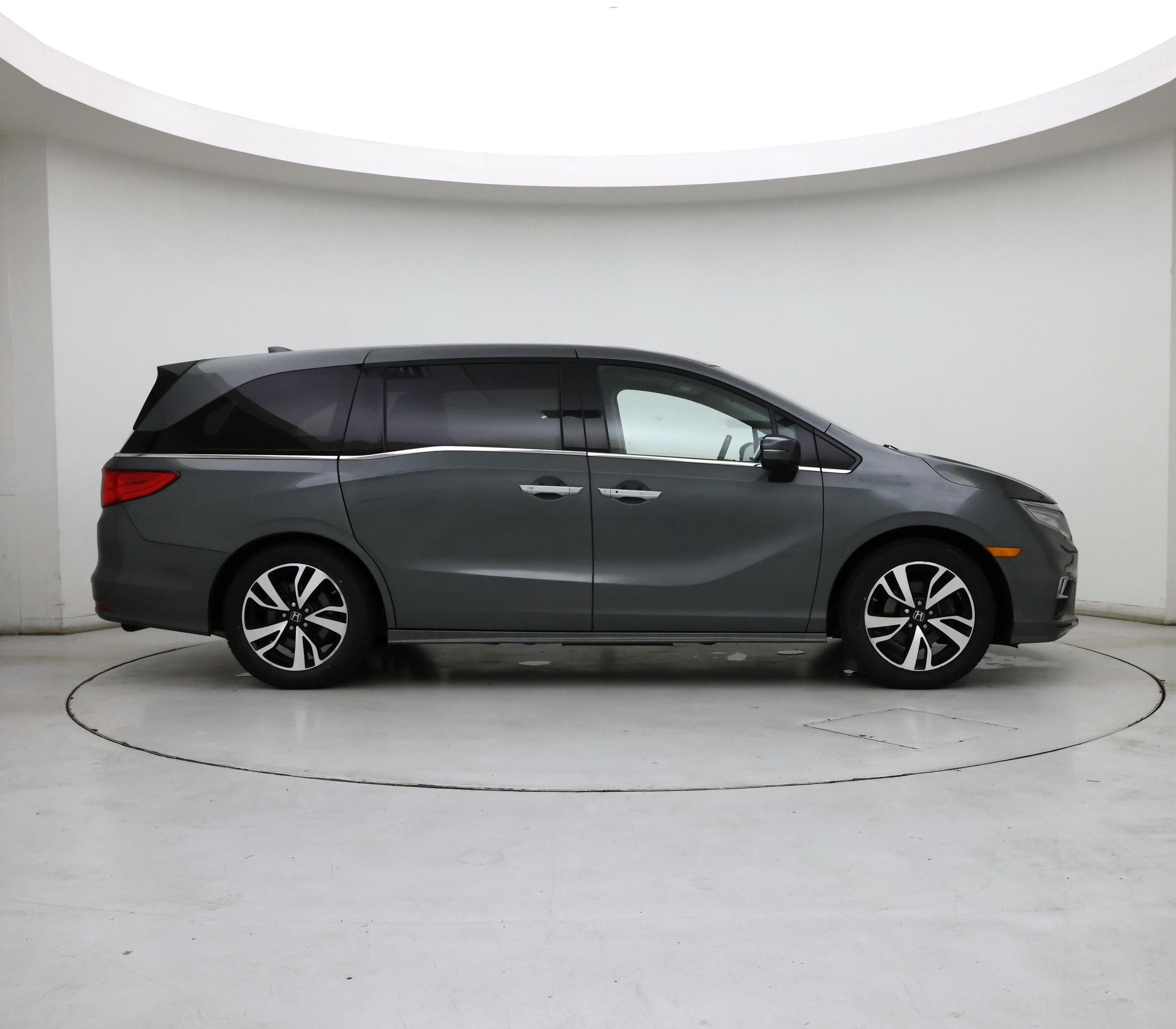 Thumbnail: 2019 Honda Odyssey - 7