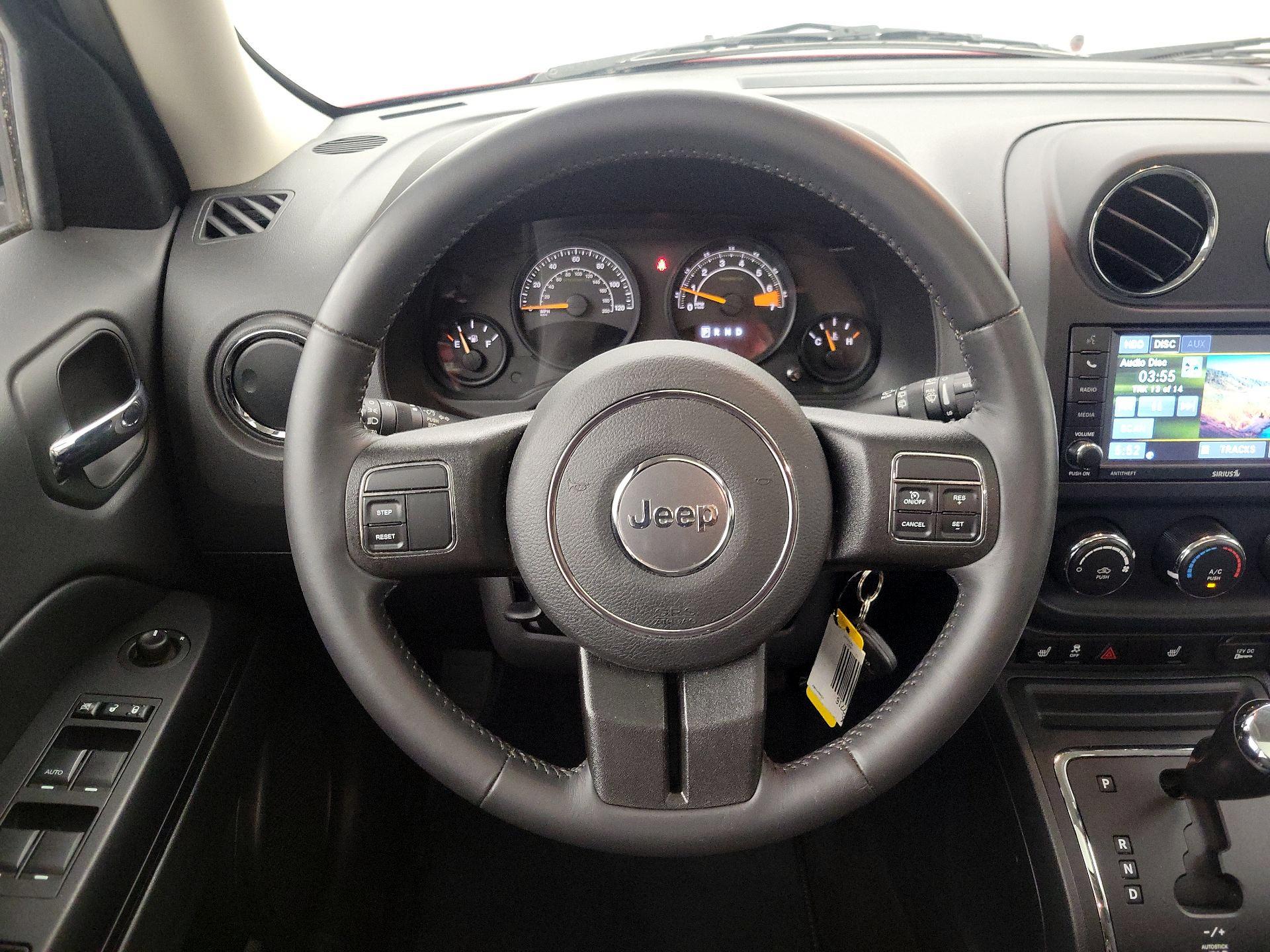 Thumbnail: 2017 Jeep Patriot - 10