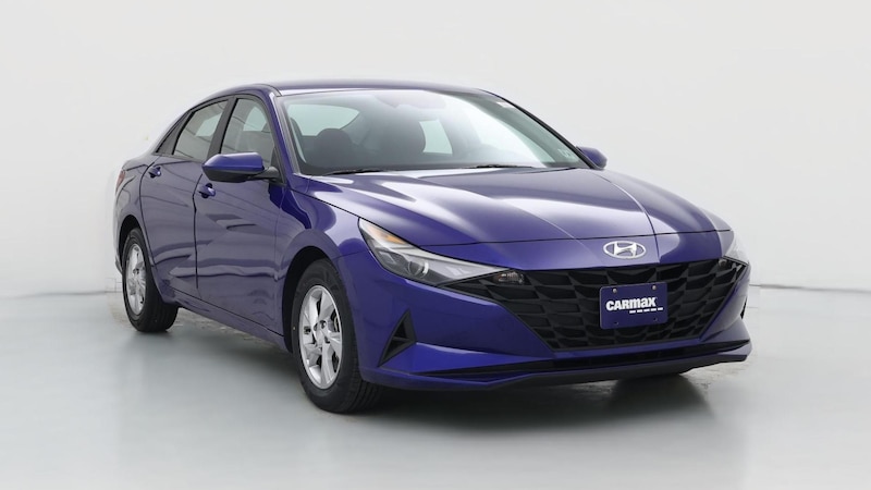 2021 Hyundai Elantra SE Hero Image