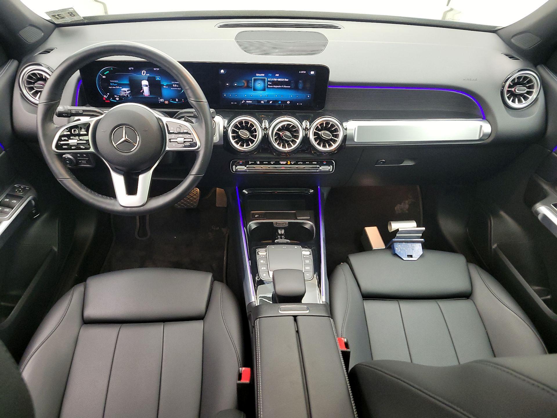 Thumbnail: 2022 Mercedes-Benz GLB - 9