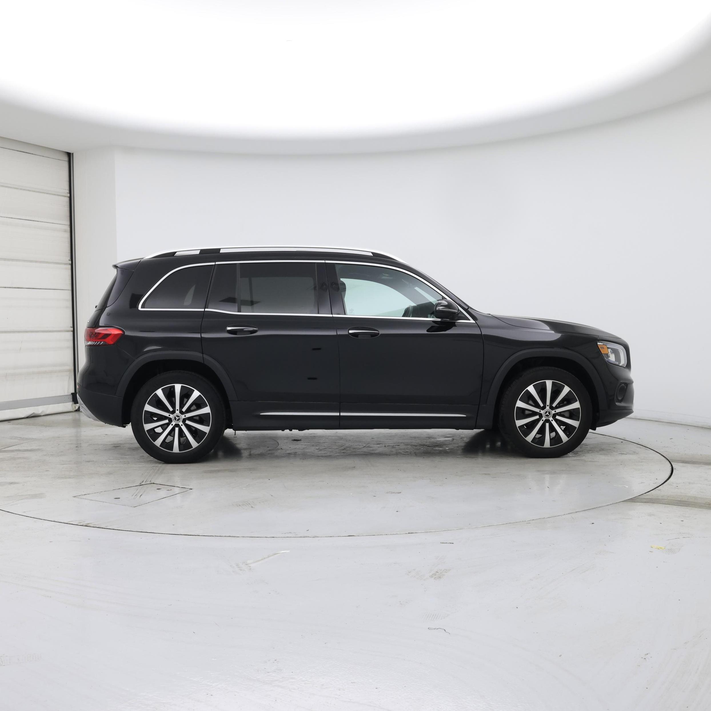 Thumbnail: 2022 Mercedes-Benz GLB - 7