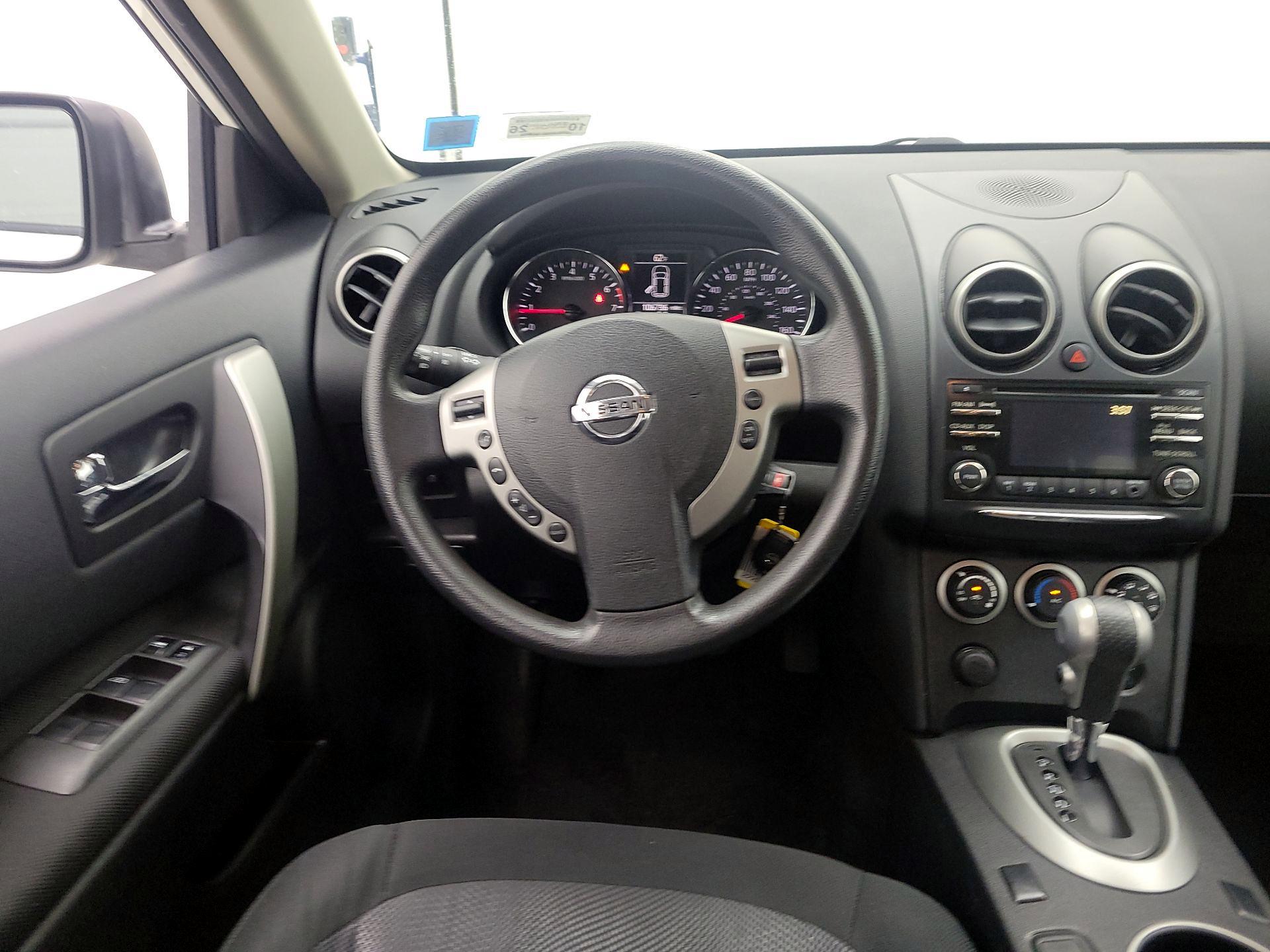 Thumbnail: 2013 Nissan Rogue - 10