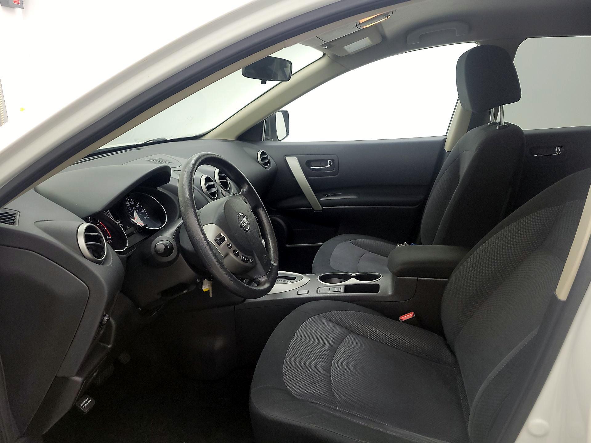 Thumbnail: 2013 Nissan Rogue - 11