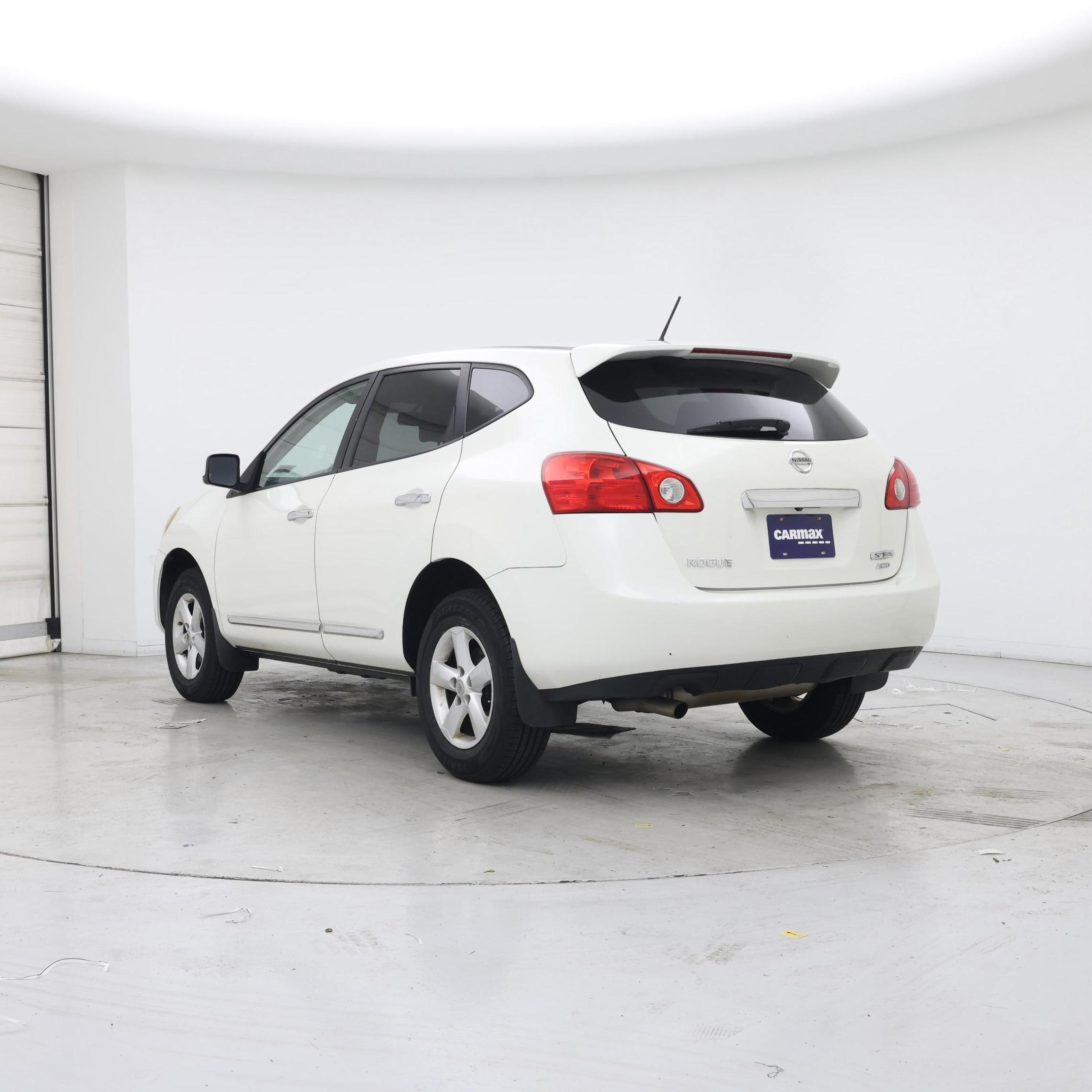 Thumbnail: 2013 Nissan Rogue - 2