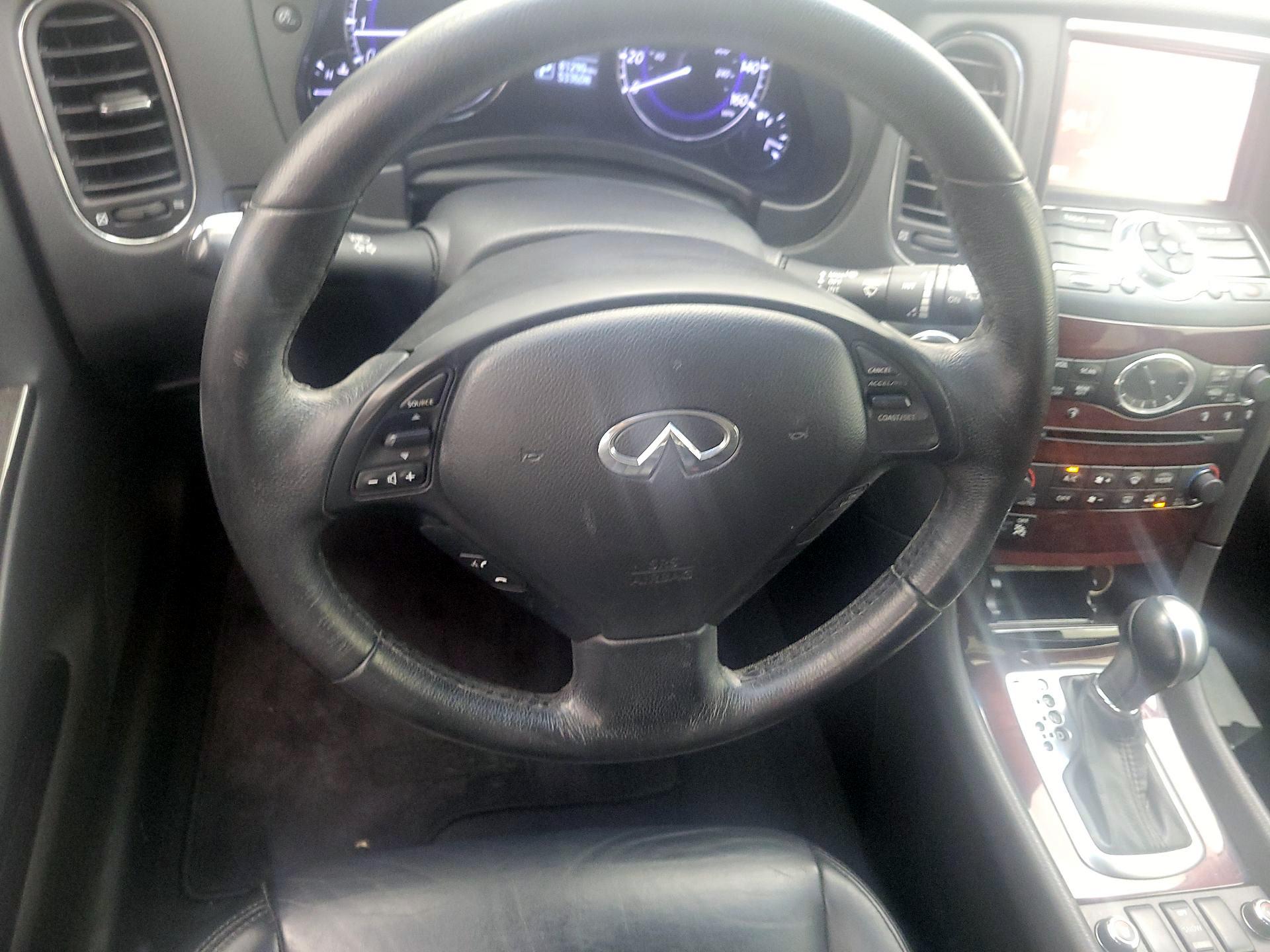 Thumbnail: 2017 INFINITI QX50 - 10
