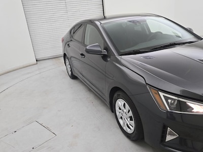 2020 Hyundai Elantra SE -
                Newark, DE