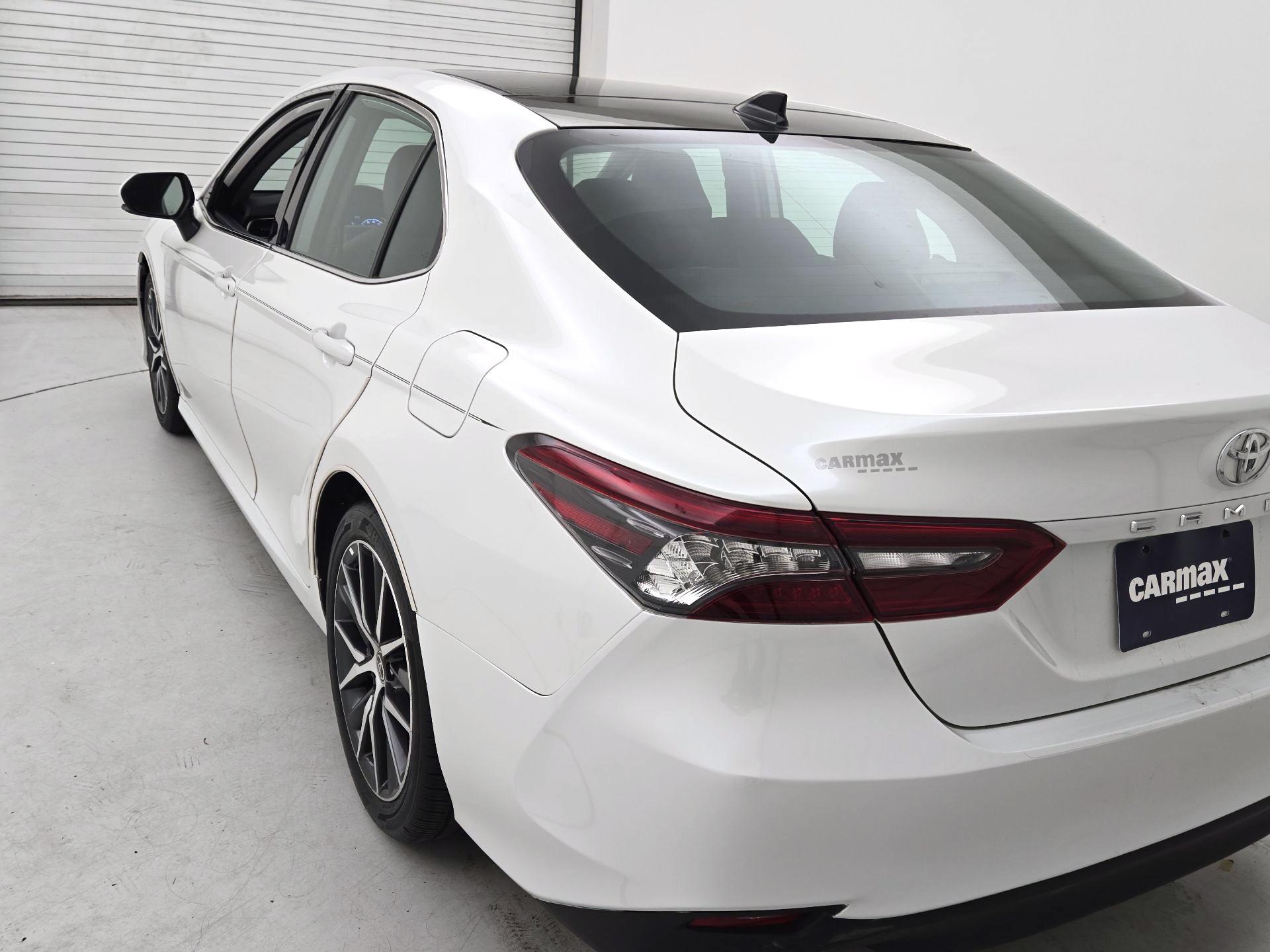 Thumbnail: 2022 Toyota Camry - 7