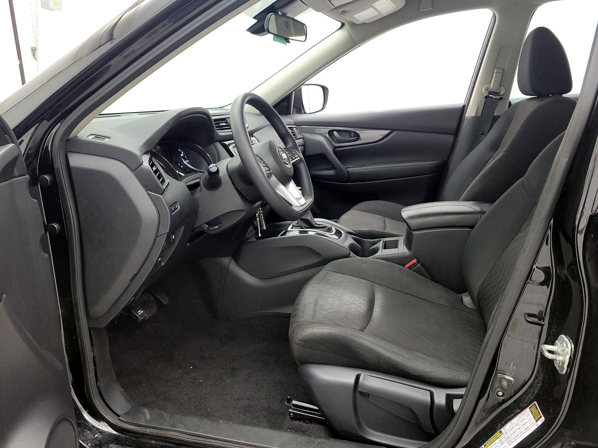 Thumbnail: 2019 Nissan Rogue - 11