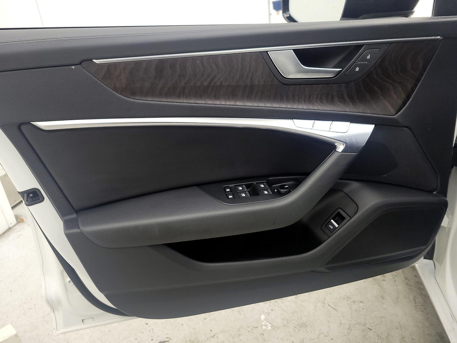 Thumbnail: 2021 Audi A6 - 12