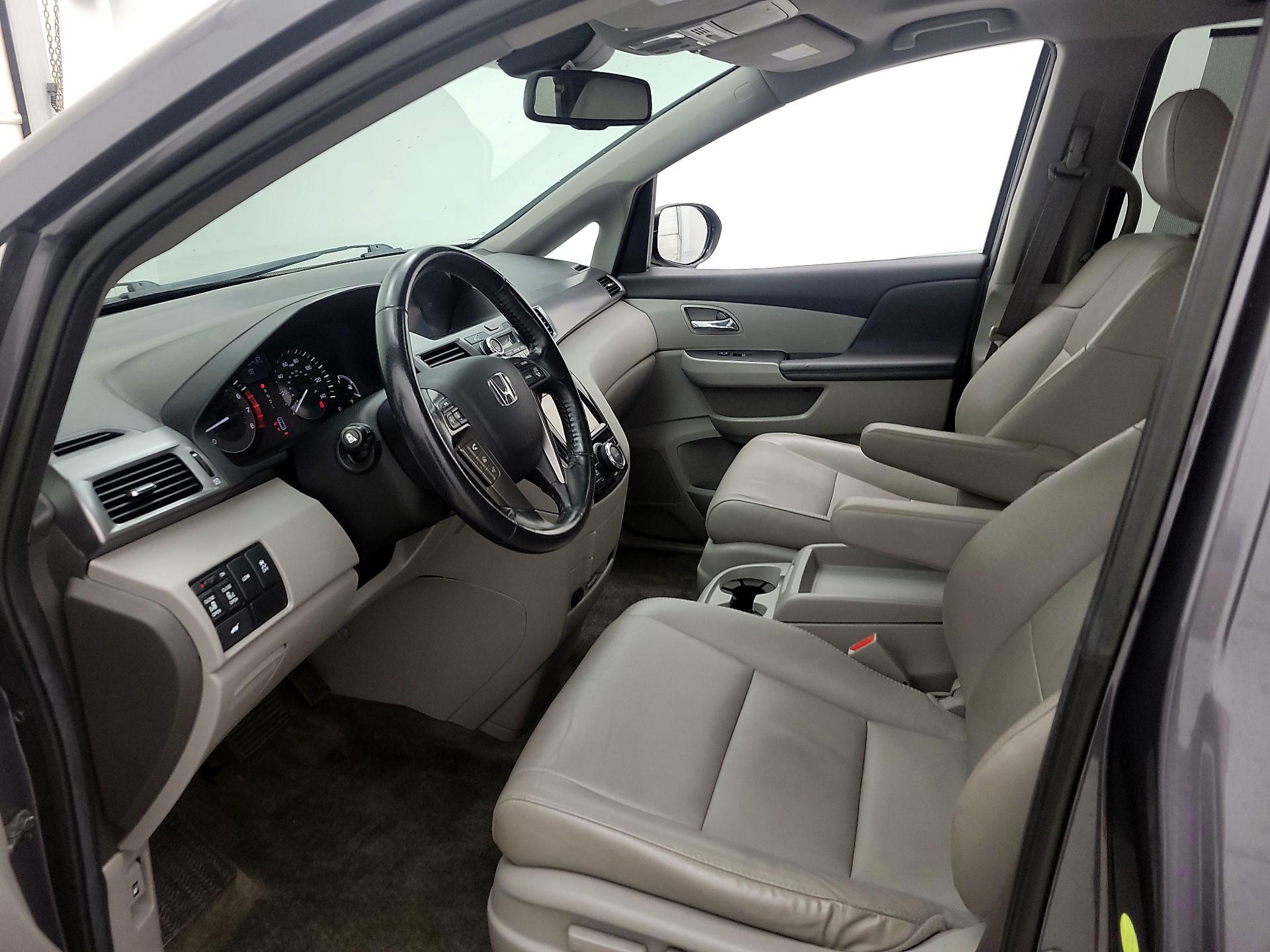 Thumbnail: 2014 Honda Odyssey - 11