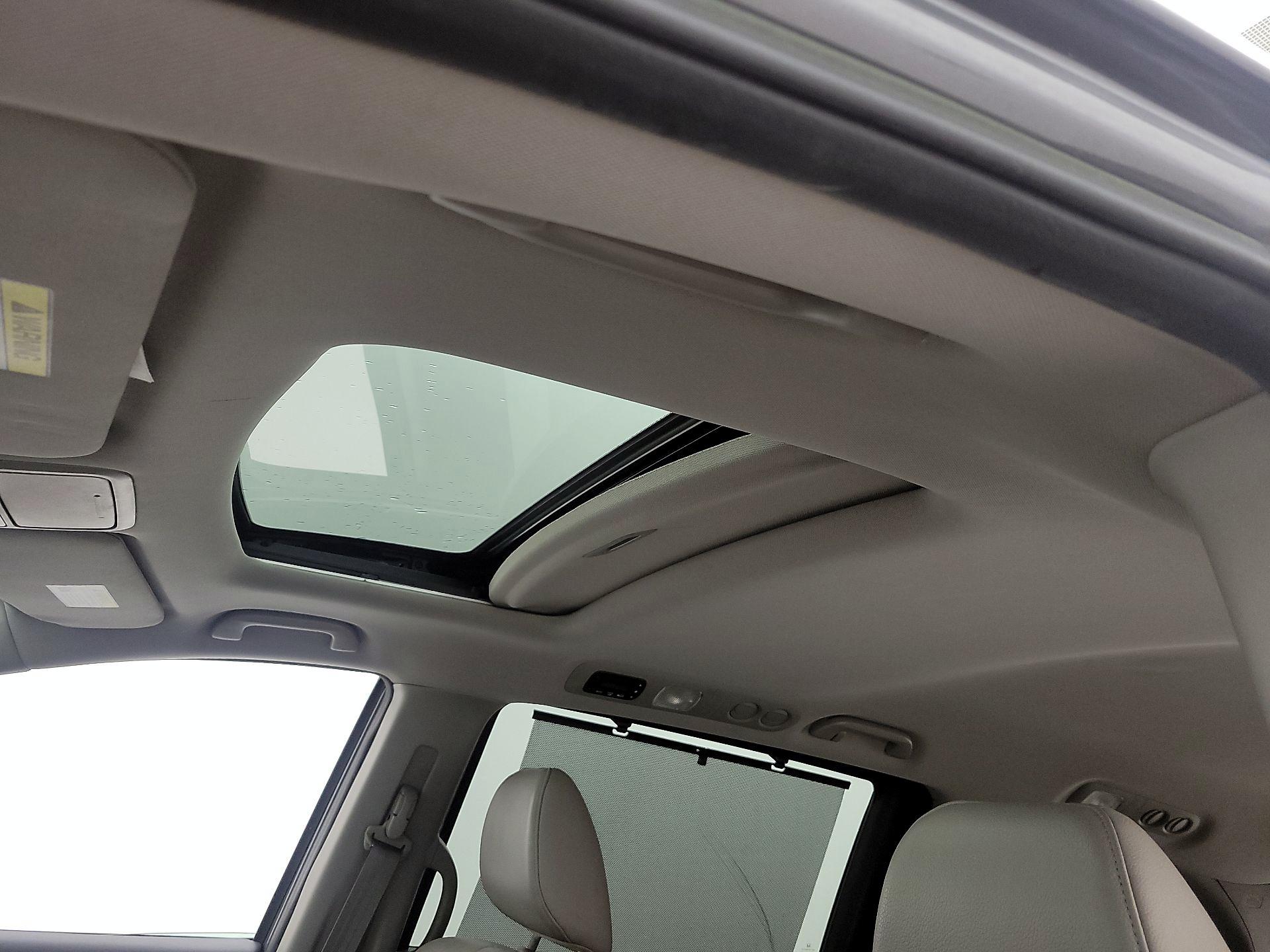 Thumbnail: 2014 Honda Odyssey - 19