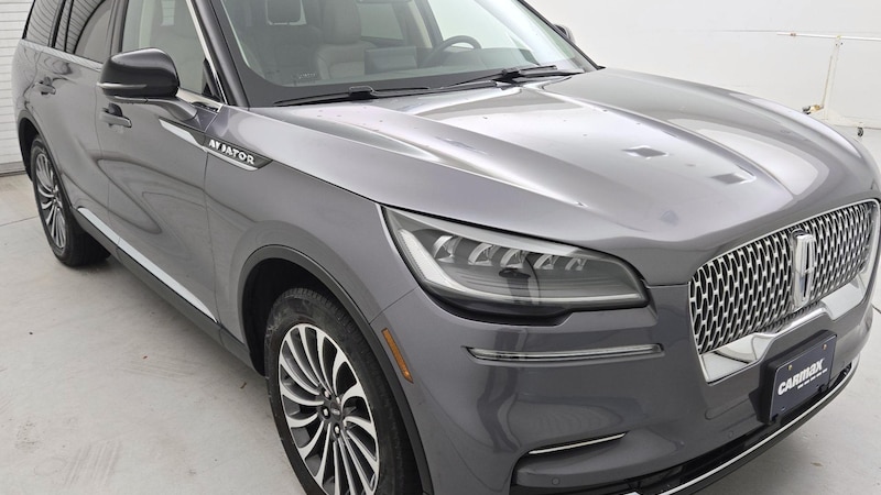 2022 Lincoln Aviator Standard Hero Image