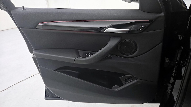 2022 BMW X1 xDrive28i 10