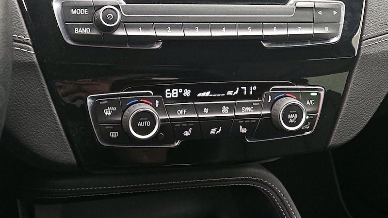 2022 BMW X1 xDrive28i 14