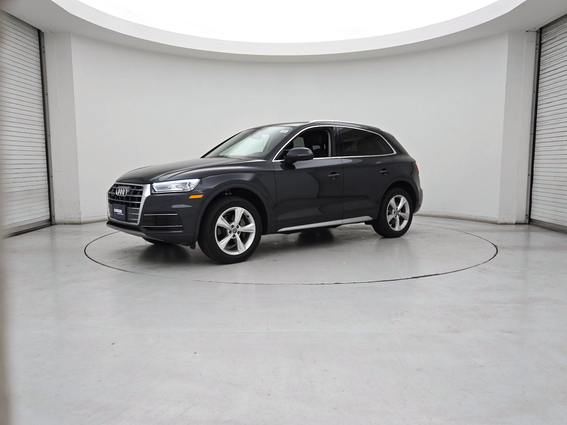Thumbnail: 2020 Audi Q5 - 3