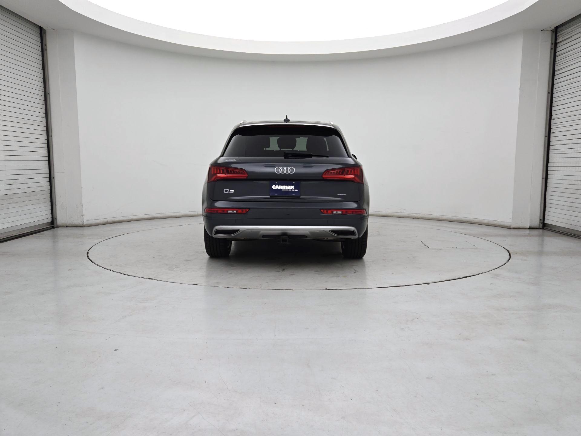 Thumbnail: 2020 Audi Q5 - 6