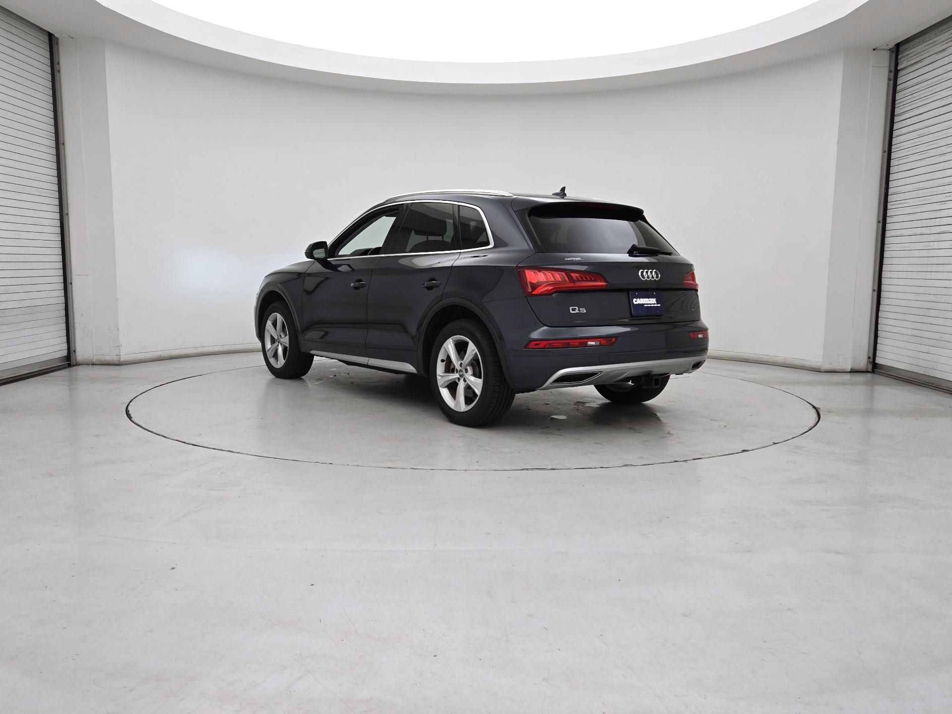 Thumbnail: 2020 Audi Q5 - 7