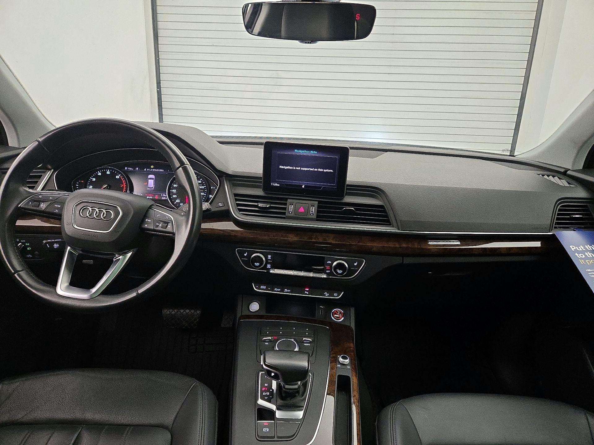 Thumbnail: 2020 Audi Q5 - 8